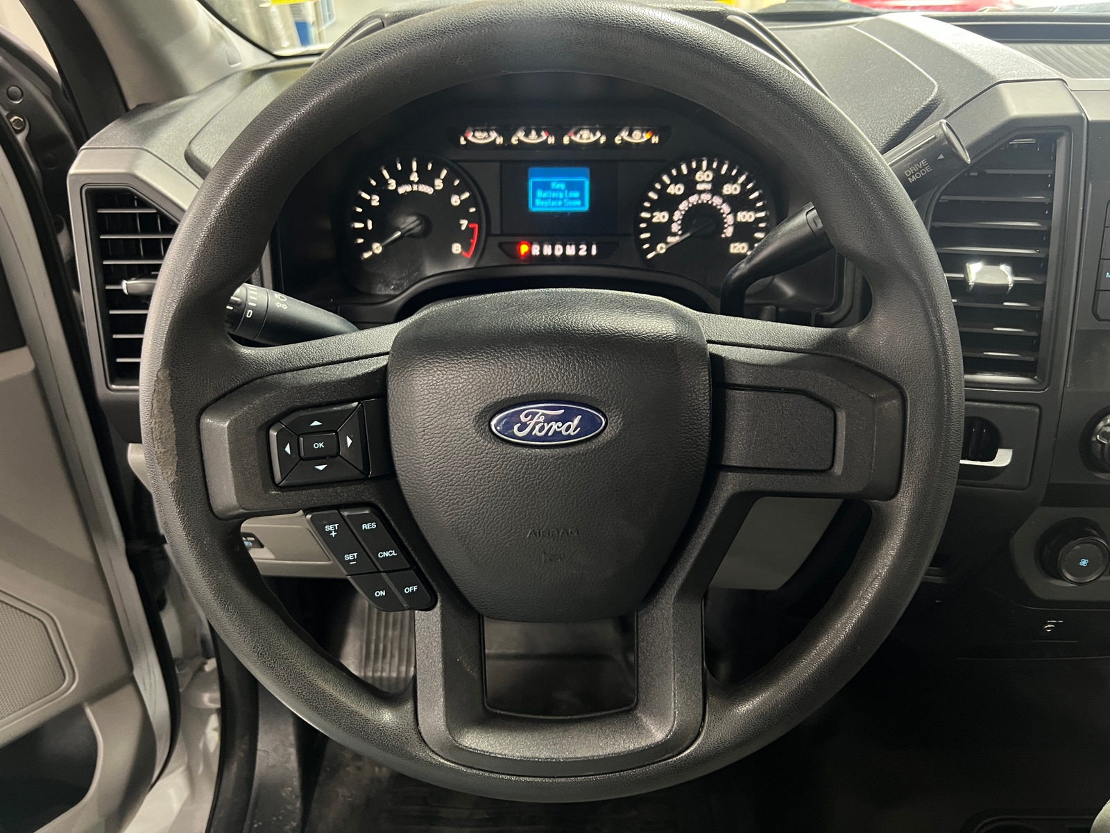 Thumbnail: 2018 Ford Econoline - 5