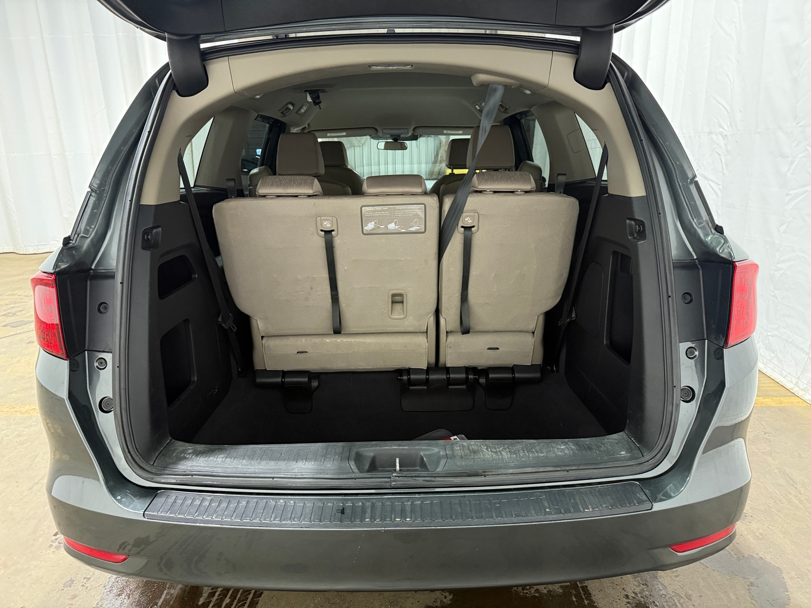 Thumbnail: 2018 Honda Odyssey - 7