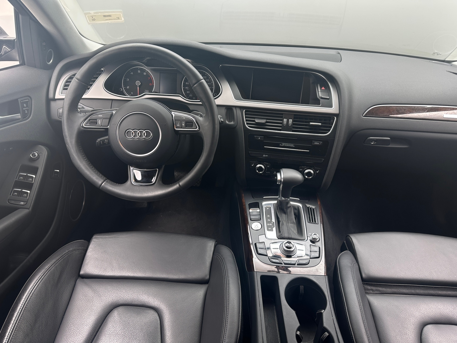 Thumbnail: 2013 Audi A4 - 4