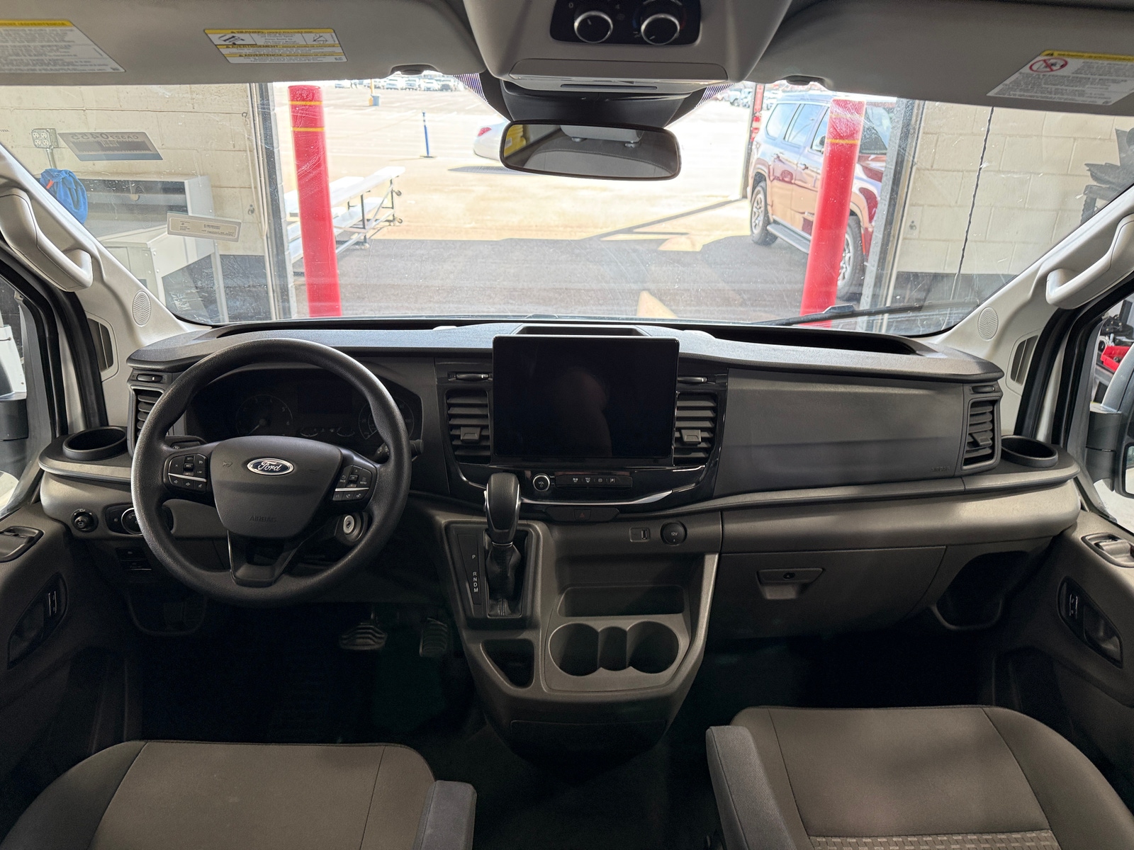 Thumbnail: 2023 Ford Econoline - 3