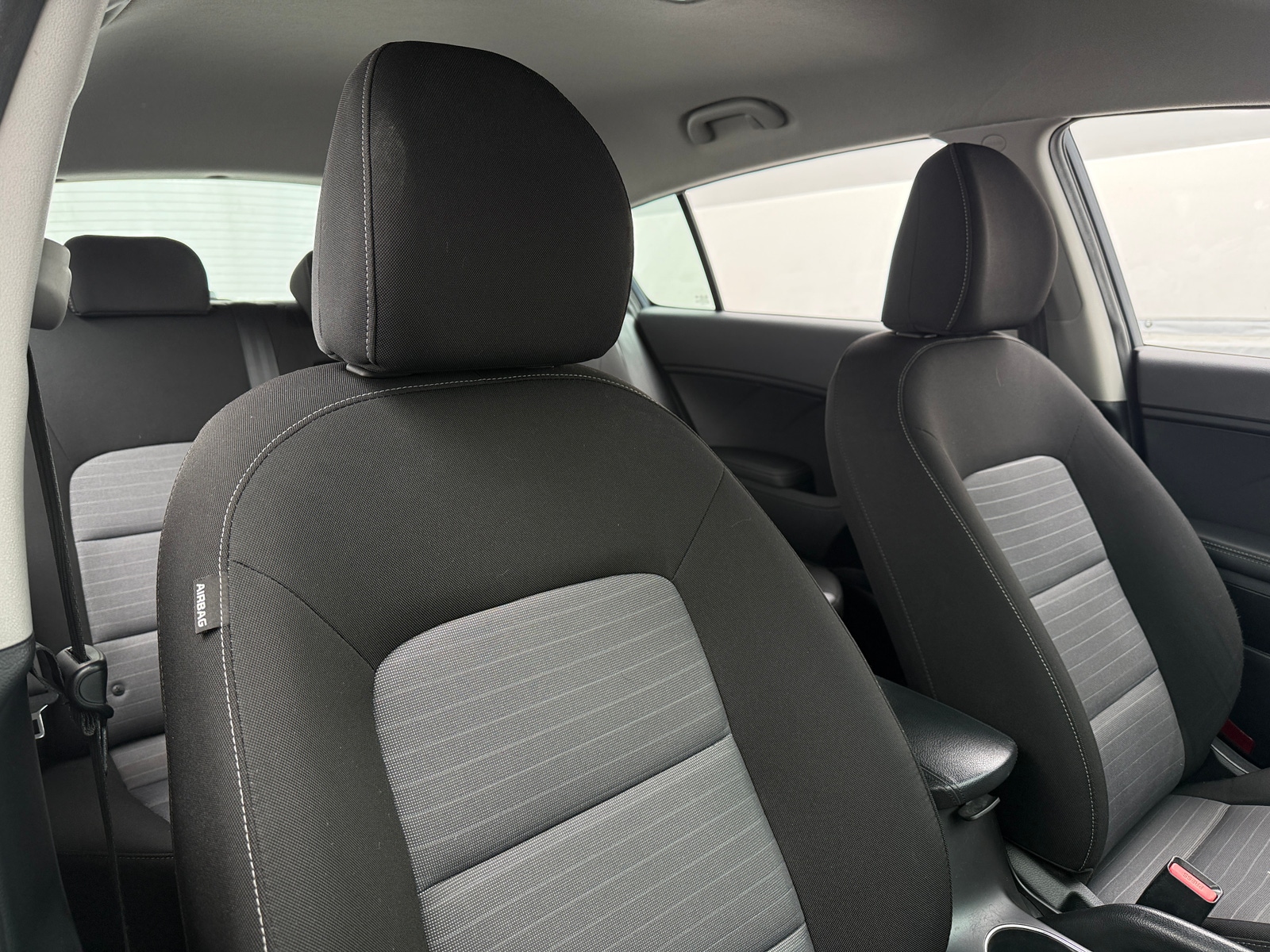 Thumbnail: 2016 Kia Forte - 2