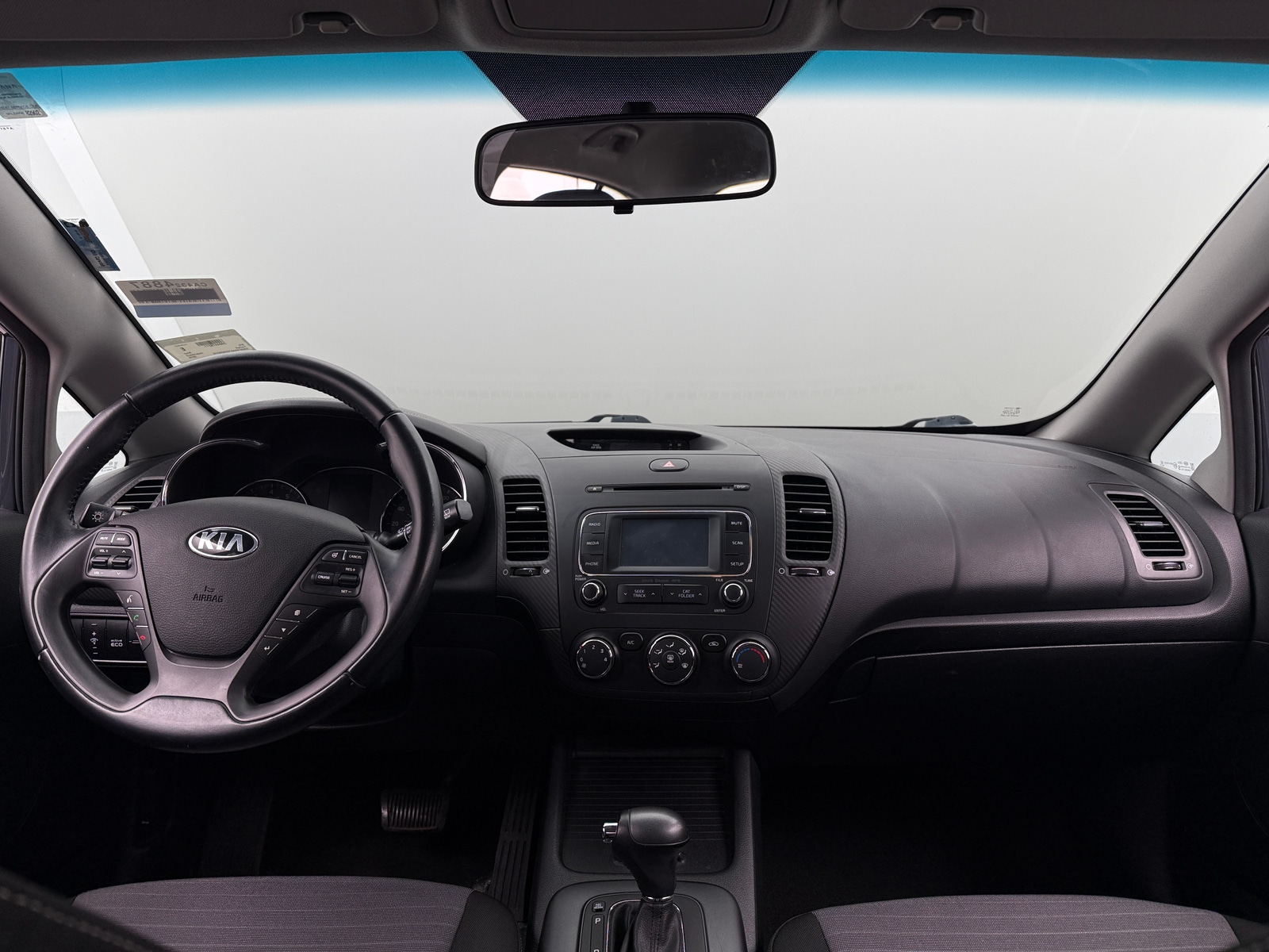 Thumbnail: 2016 Kia Forte - 3