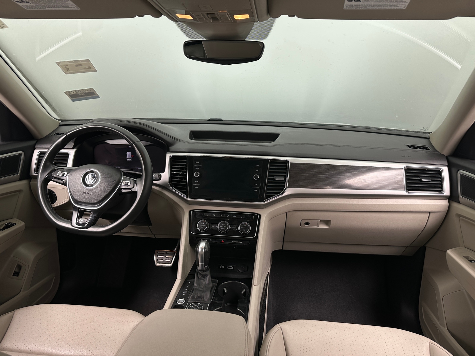 Thumbnail: 2019 Volkswagen Atlas - 2