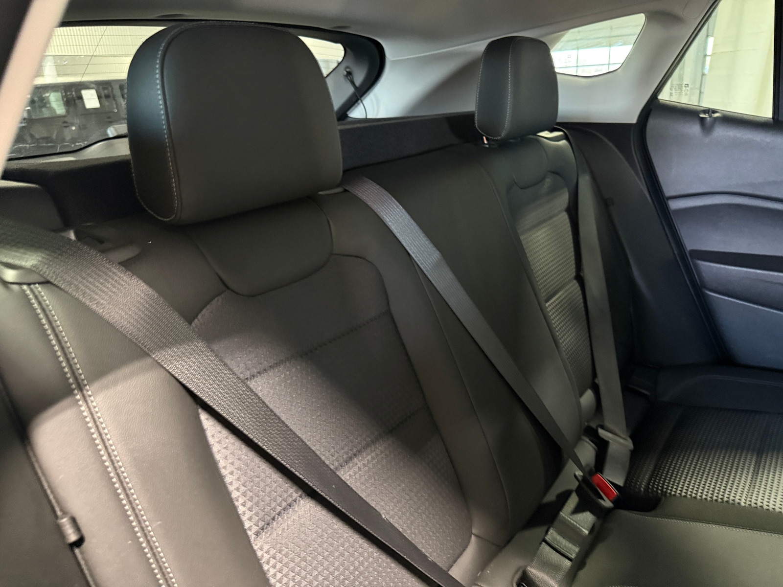 Thumbnail: 2025 Chevrolet Trax - 6