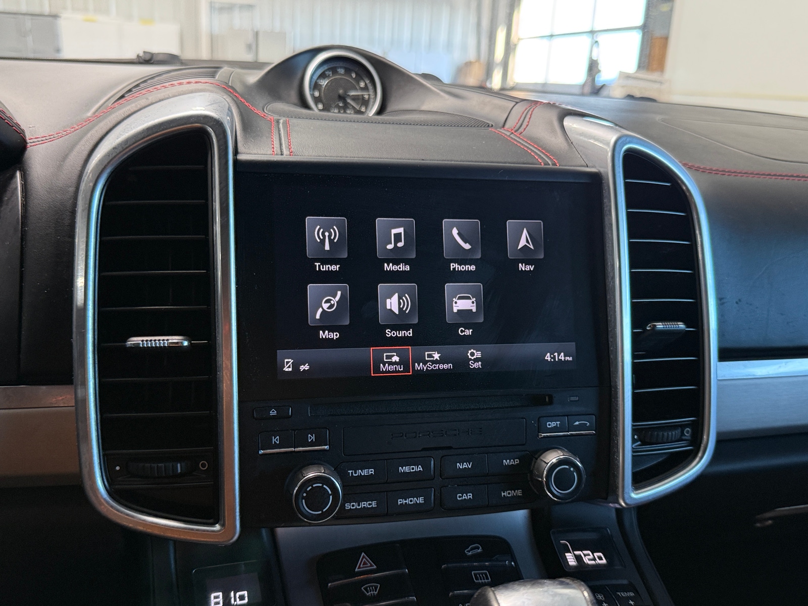 Thumbnail: 2017 Porsche Cayenne - 3