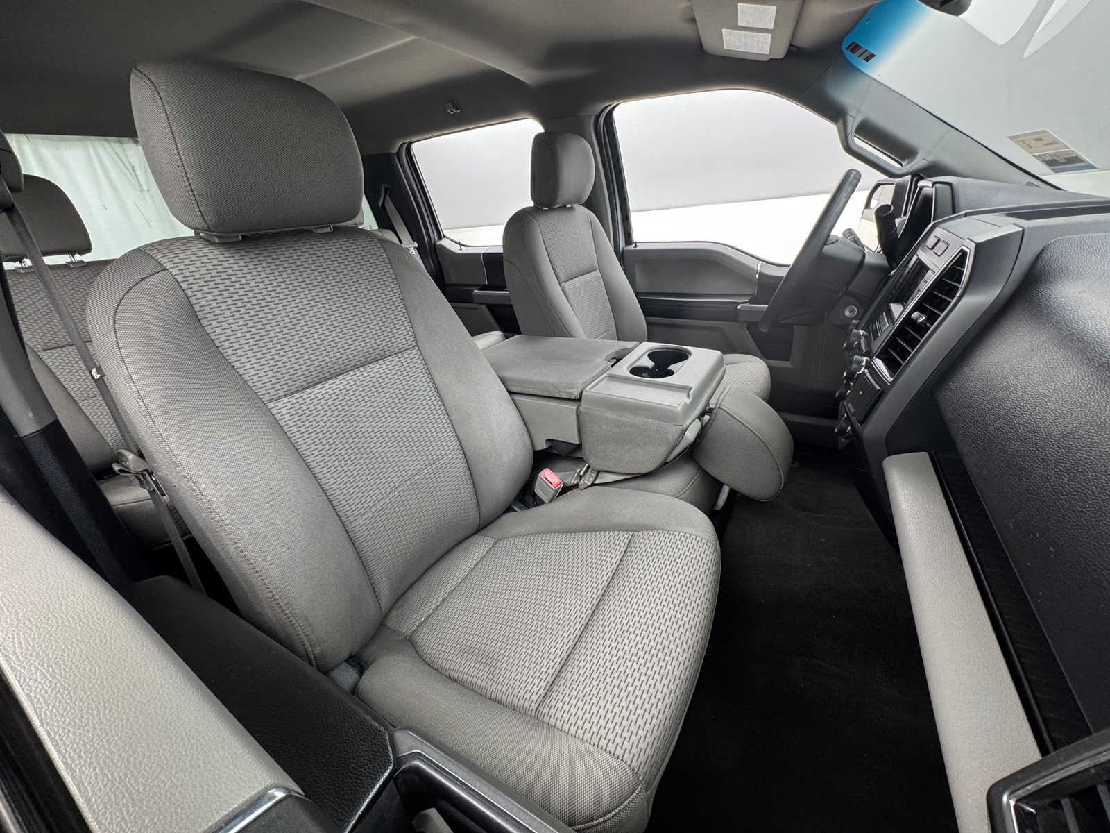 Thumbnail: 2018 Ford Econoline - 2