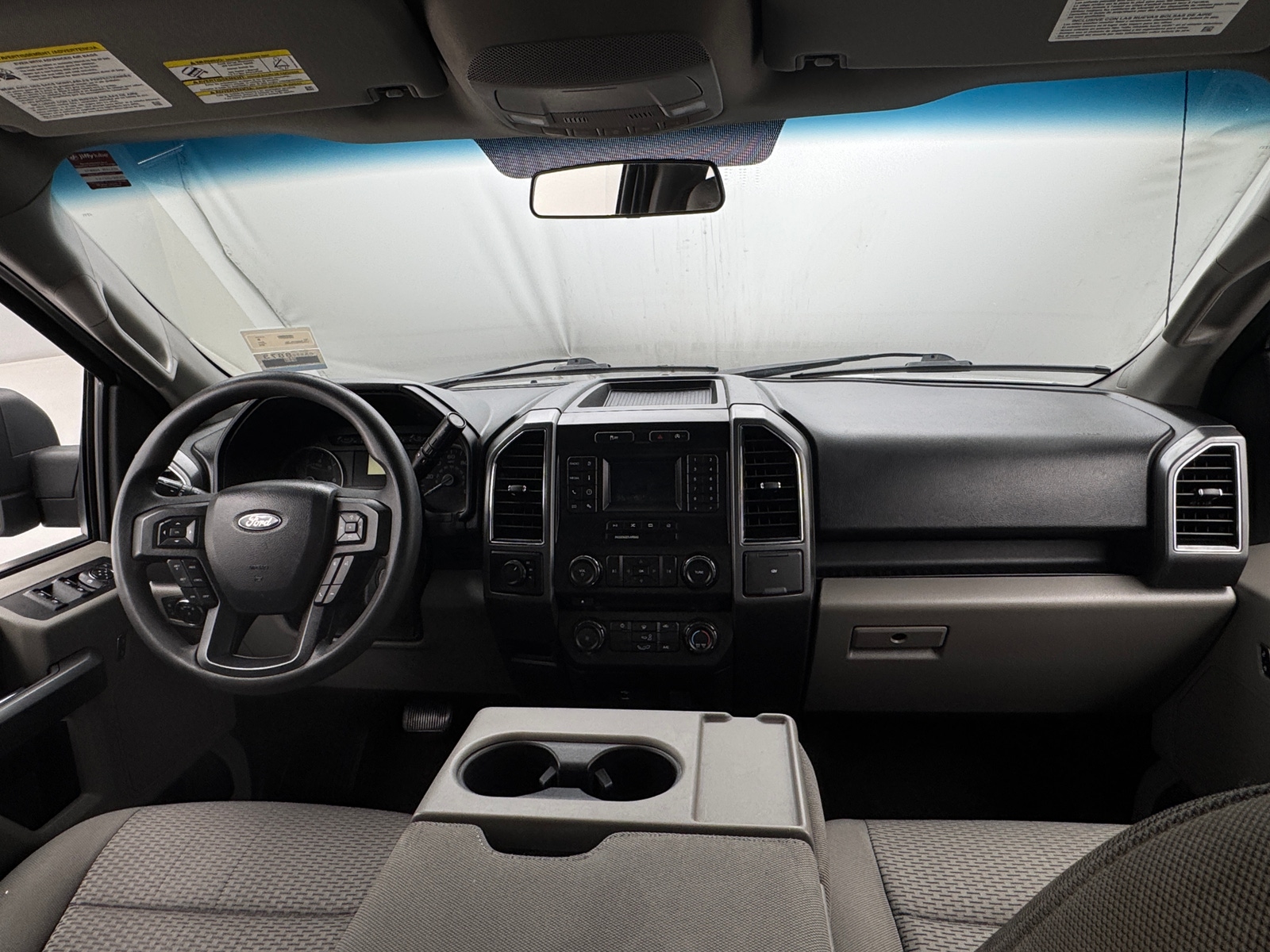 Thumbnail: 2018 Ford Econoline - 3