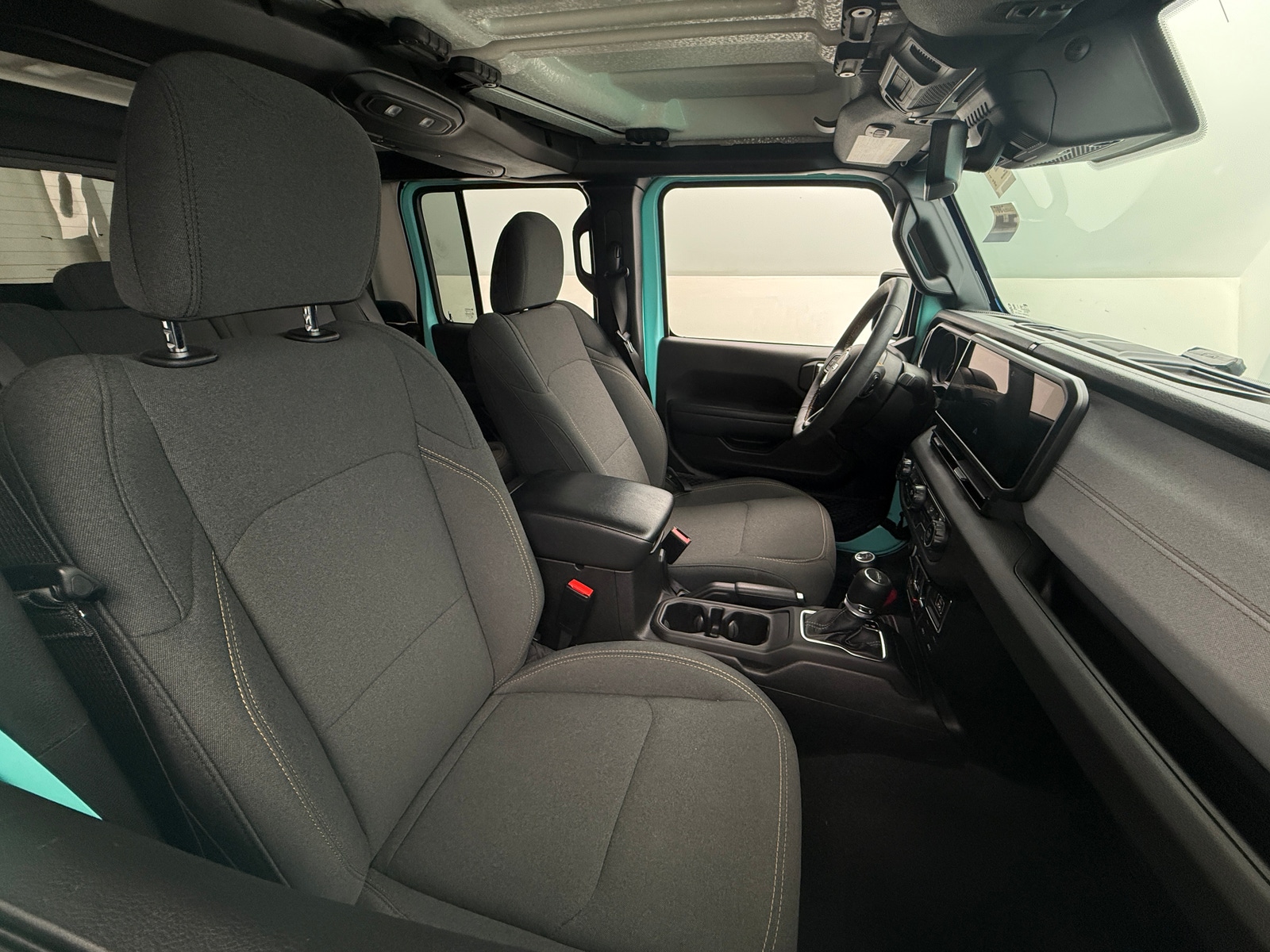 Thumbnail: 2024 Jeep Gladiator - 2