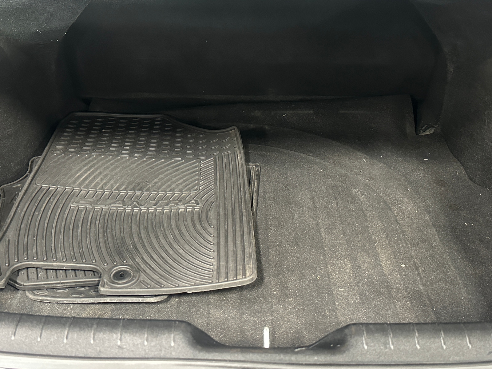 Thumbnail: 2021 Hyundai Elantra - 7