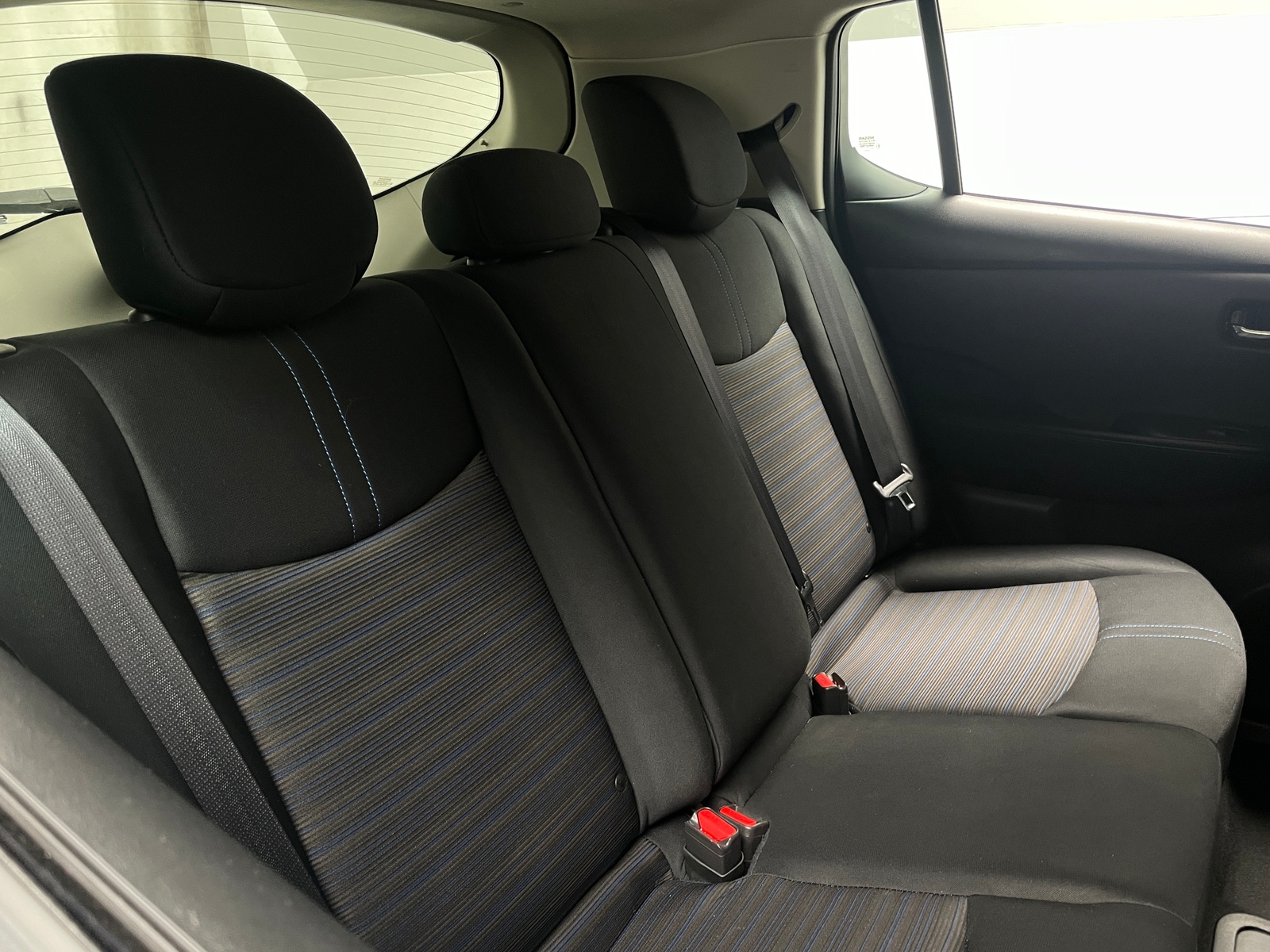 Thumbnail: 2020 Nissan Leaf - 6