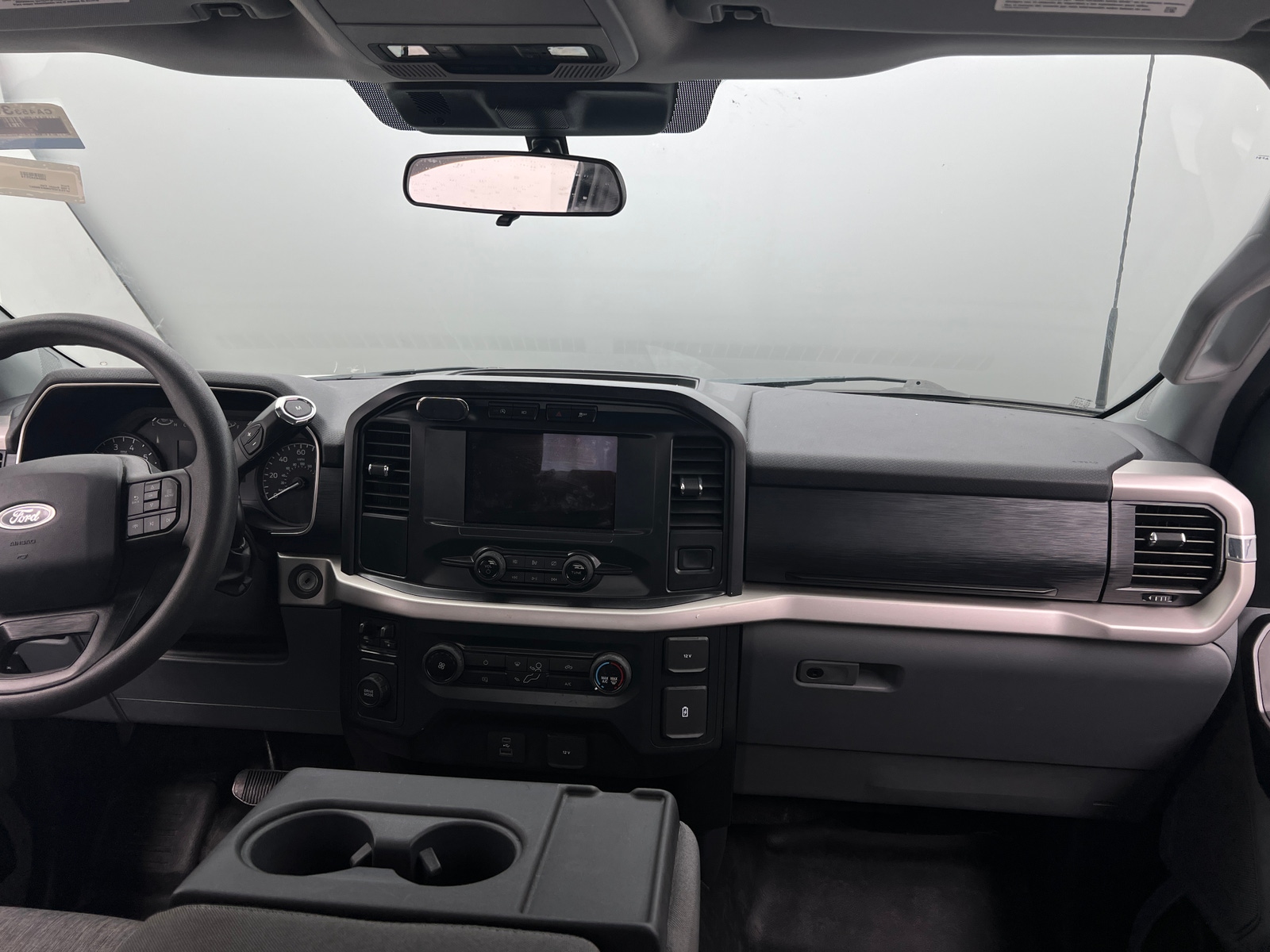 Thumbnail: 2021 Ford Econoline - 3