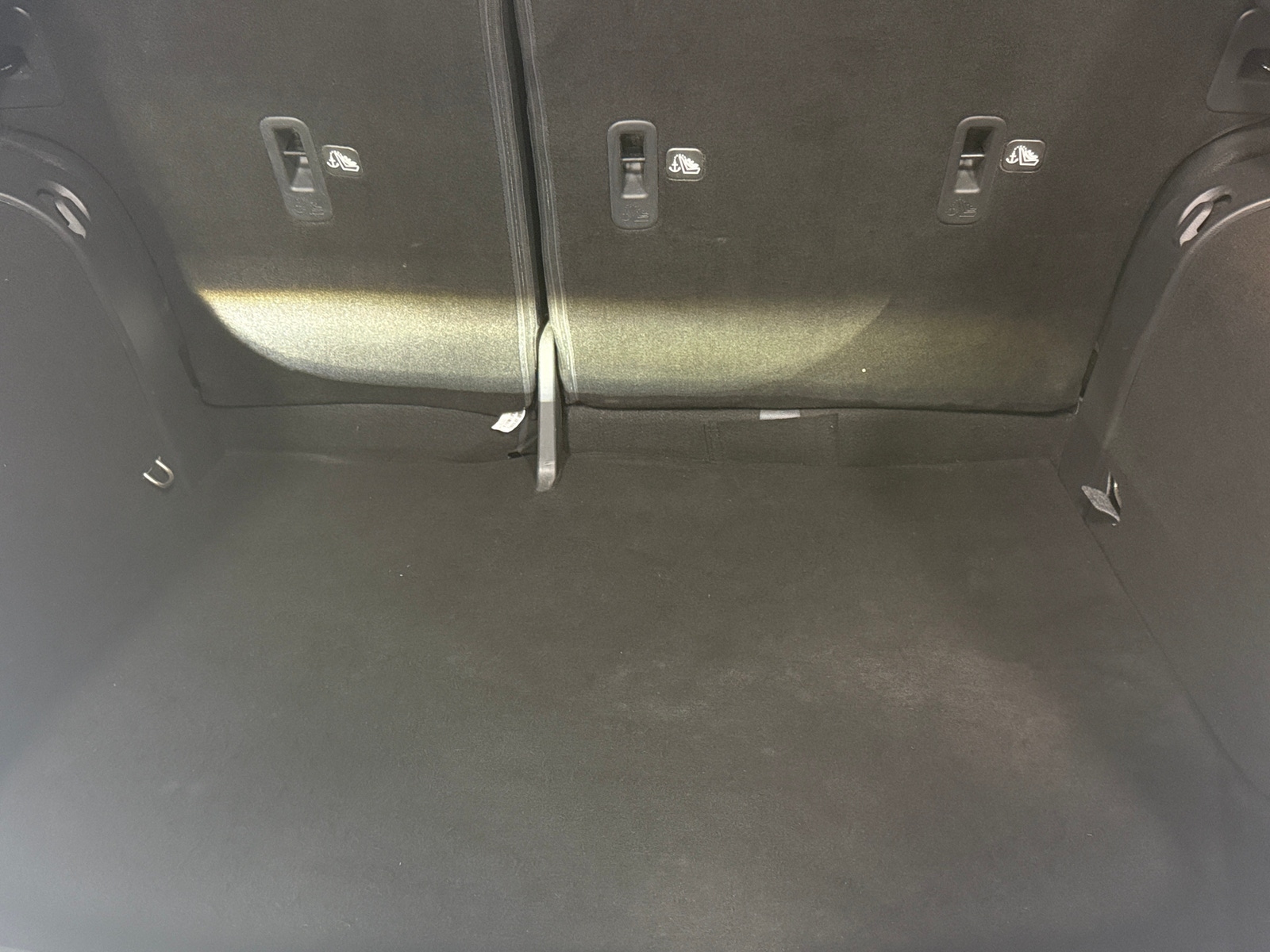 Thumbnail: 2022 Nissan Kicks - 7