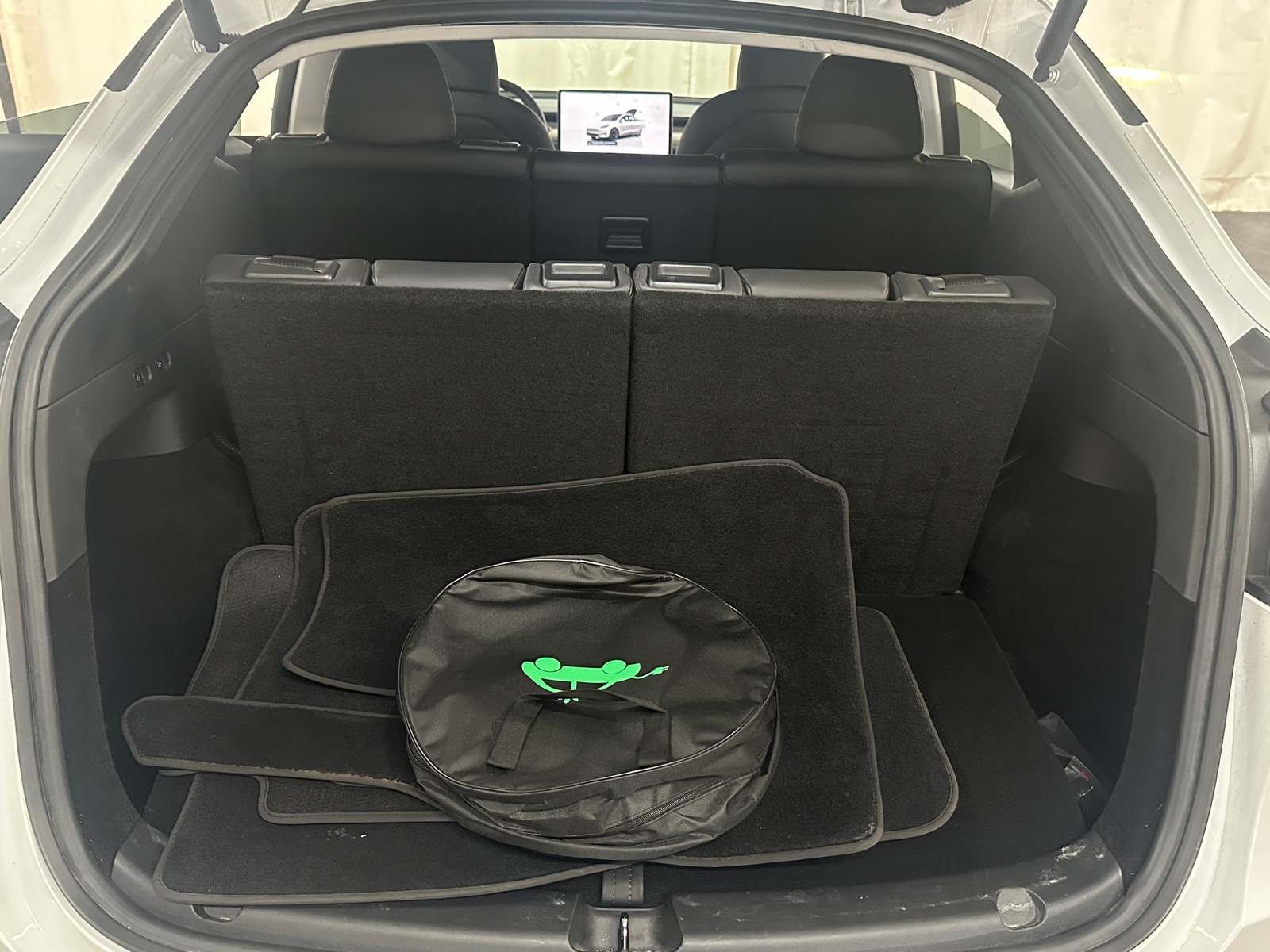 Thumbnail: 2023 Tesla Model Y - 5