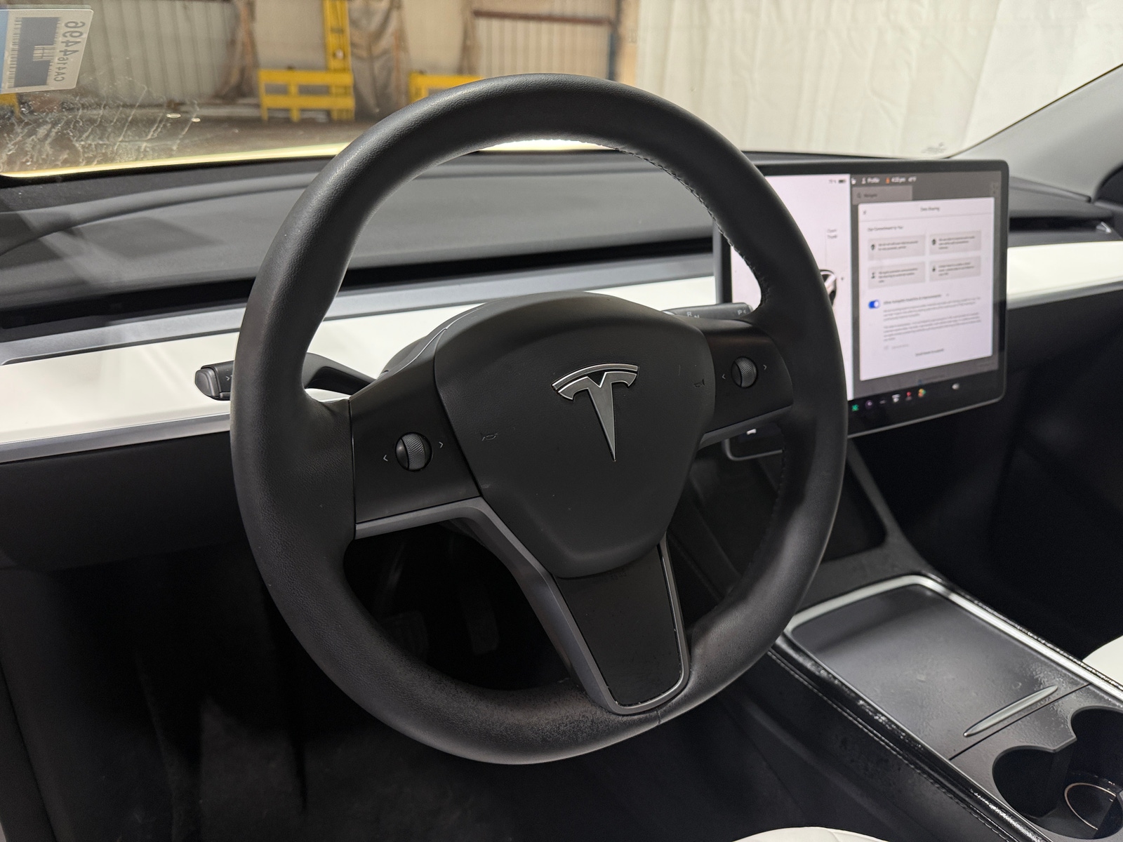 Thumbnail: 2022 Tesla Model Y - 4