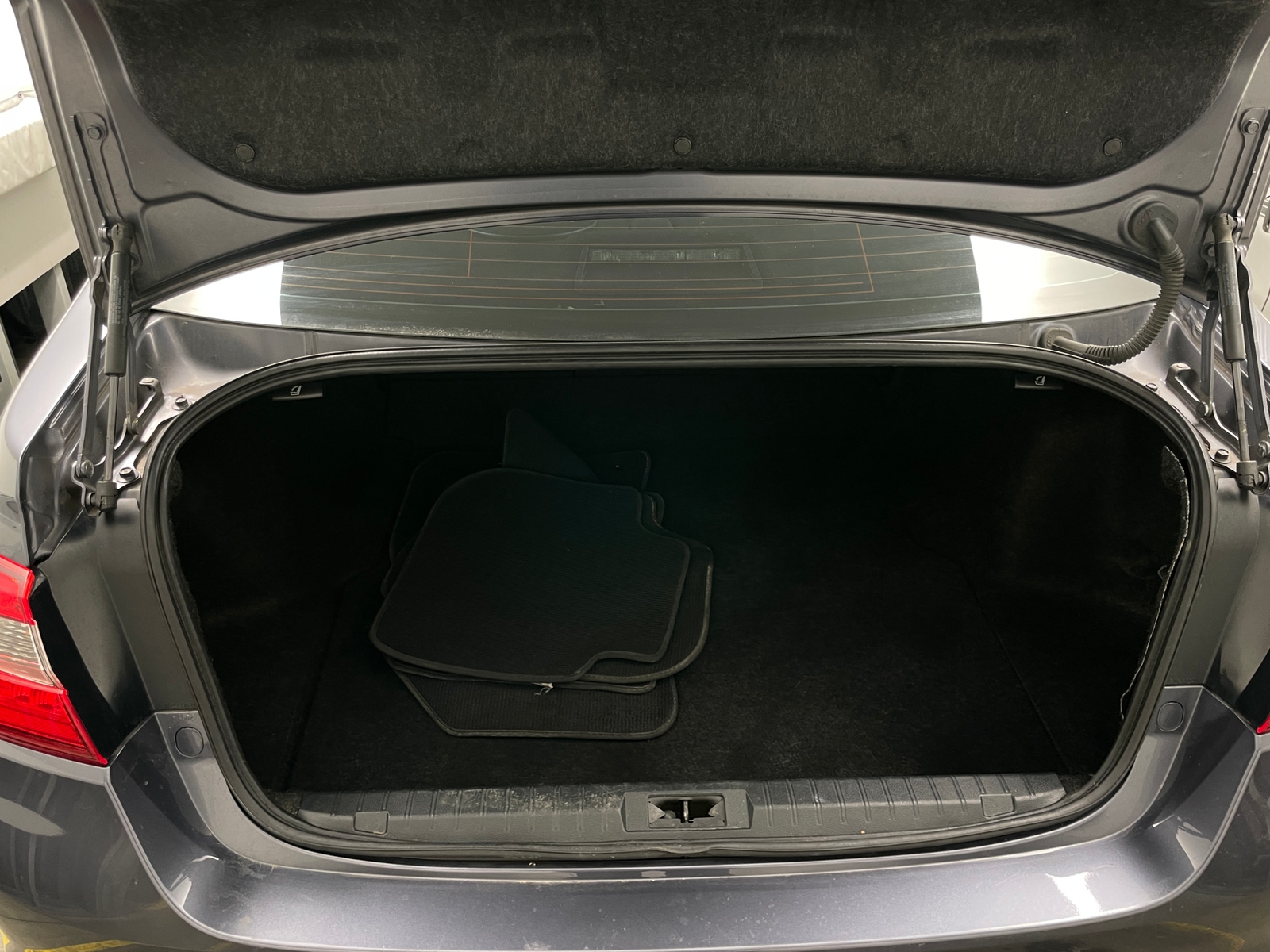 Thumbnail: 2016 Subaru Legacy - 6