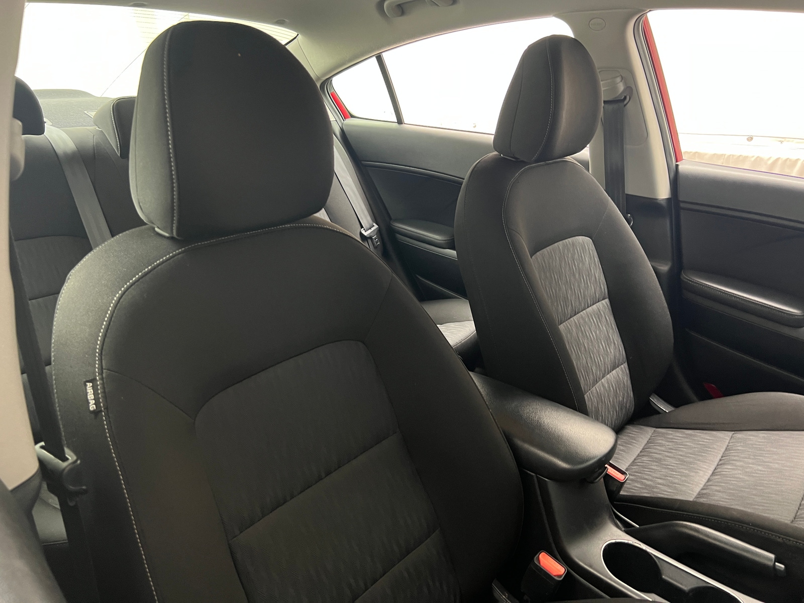 Thumbnail: 2016 Kia Forte - 2