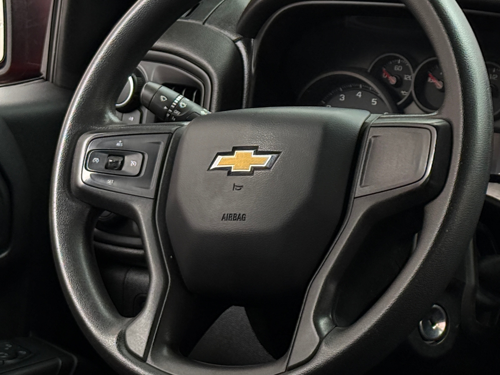 Thumbnail: 2019 Chevrolet Silverado 1500 - 5