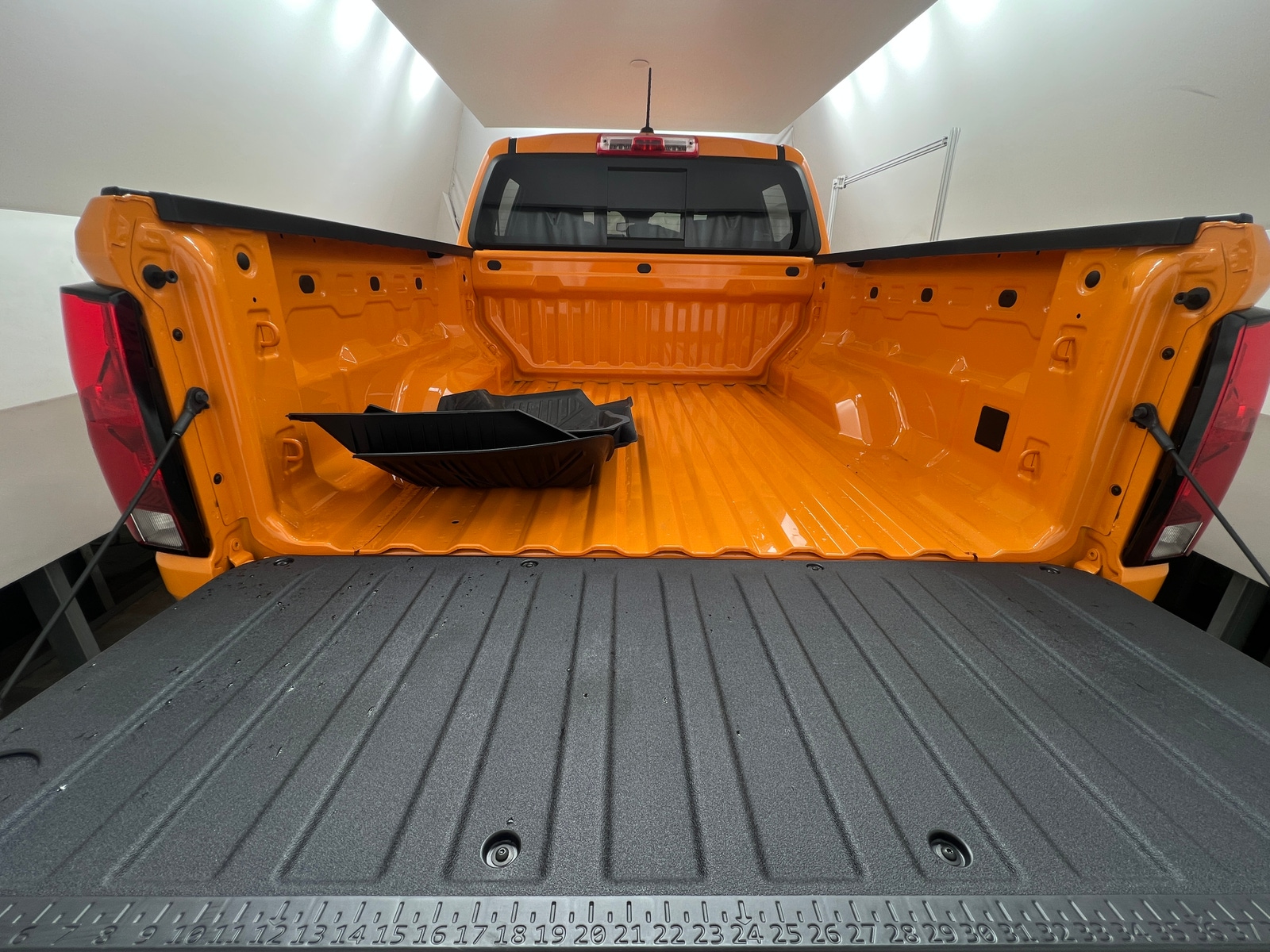 Thumbnail: 2026 Chevrolet Colorado - 7