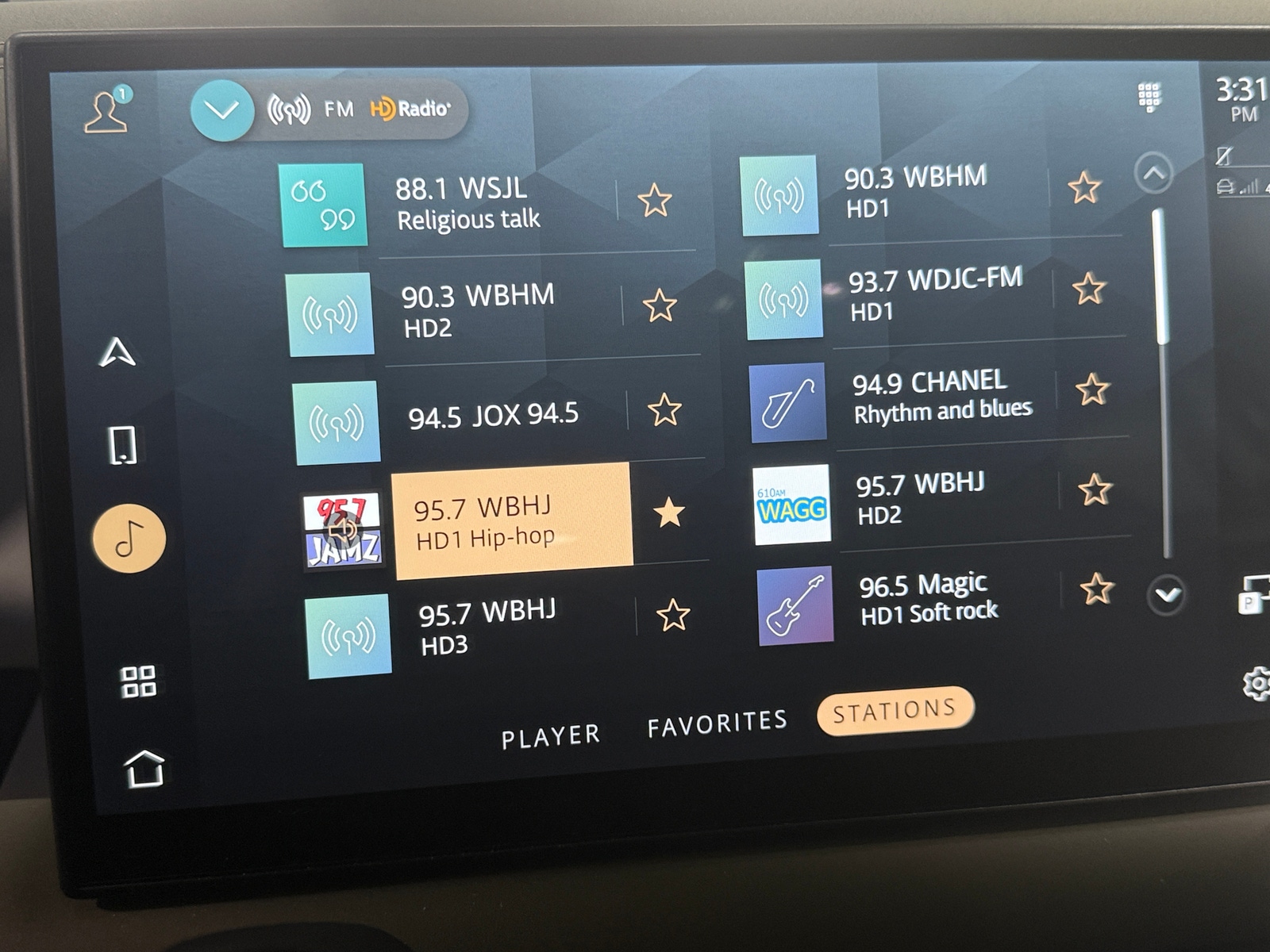 Thumbnail: 2025 Land Rover Defender - 4