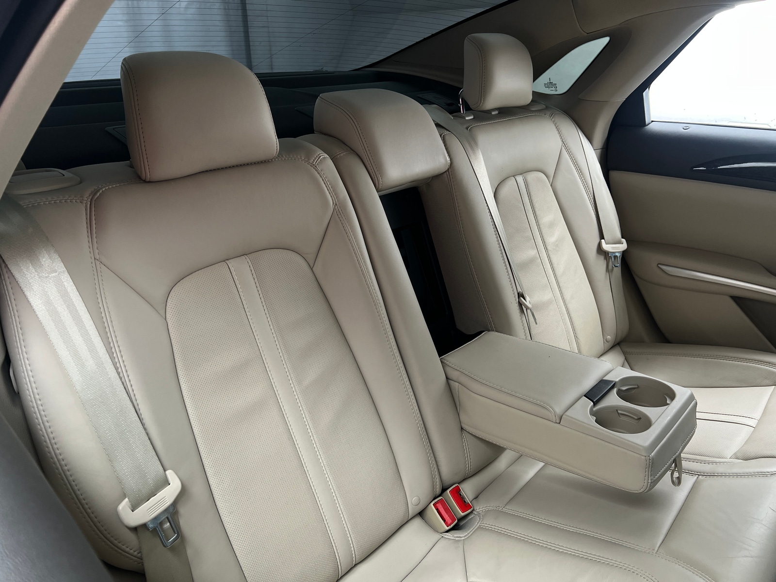 Thumbnail: 2016 Lincoln MKZ - 5