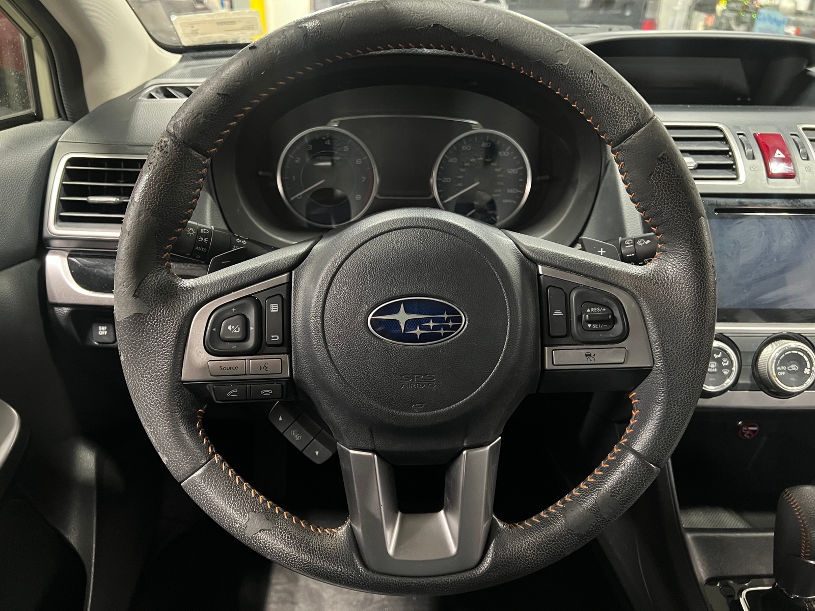 Thumbnail: 2017 Subaru Crosstrek - 4