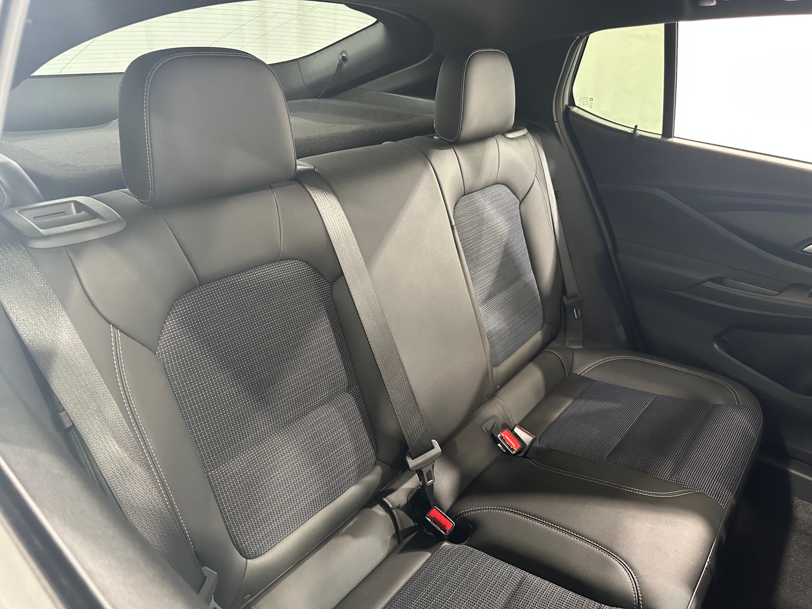 Thumbnail: 2025 Buick Envista - 5