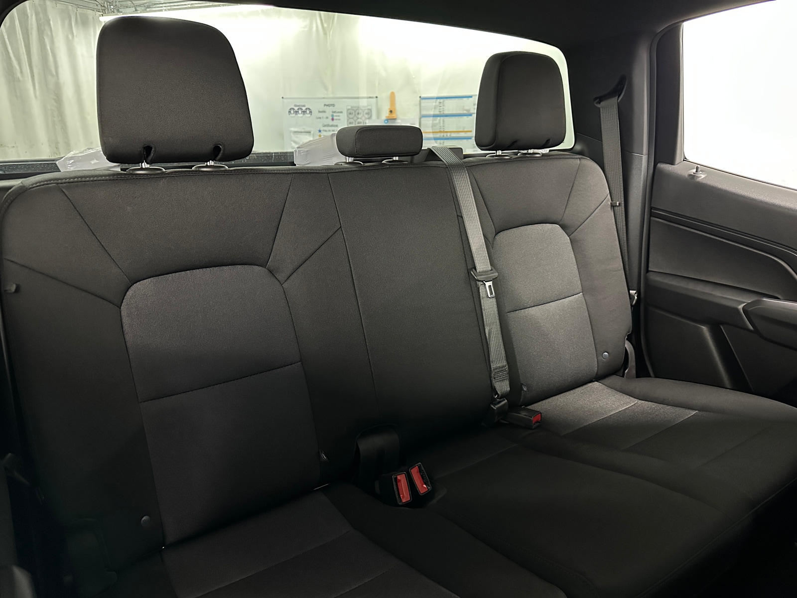 Thumbnail: 2024 Chevrolet Colorado - 6