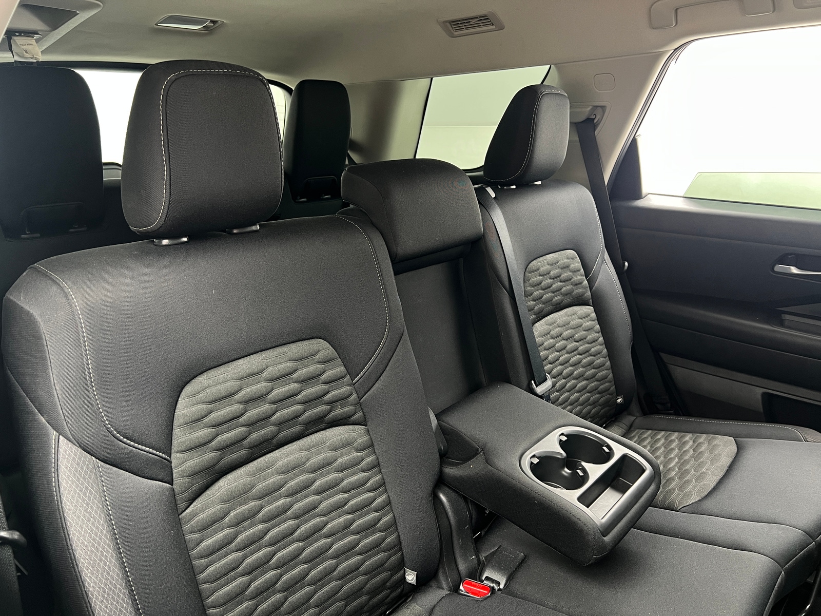 Thumbnail: 2022 Nissan Pathfinder - 6