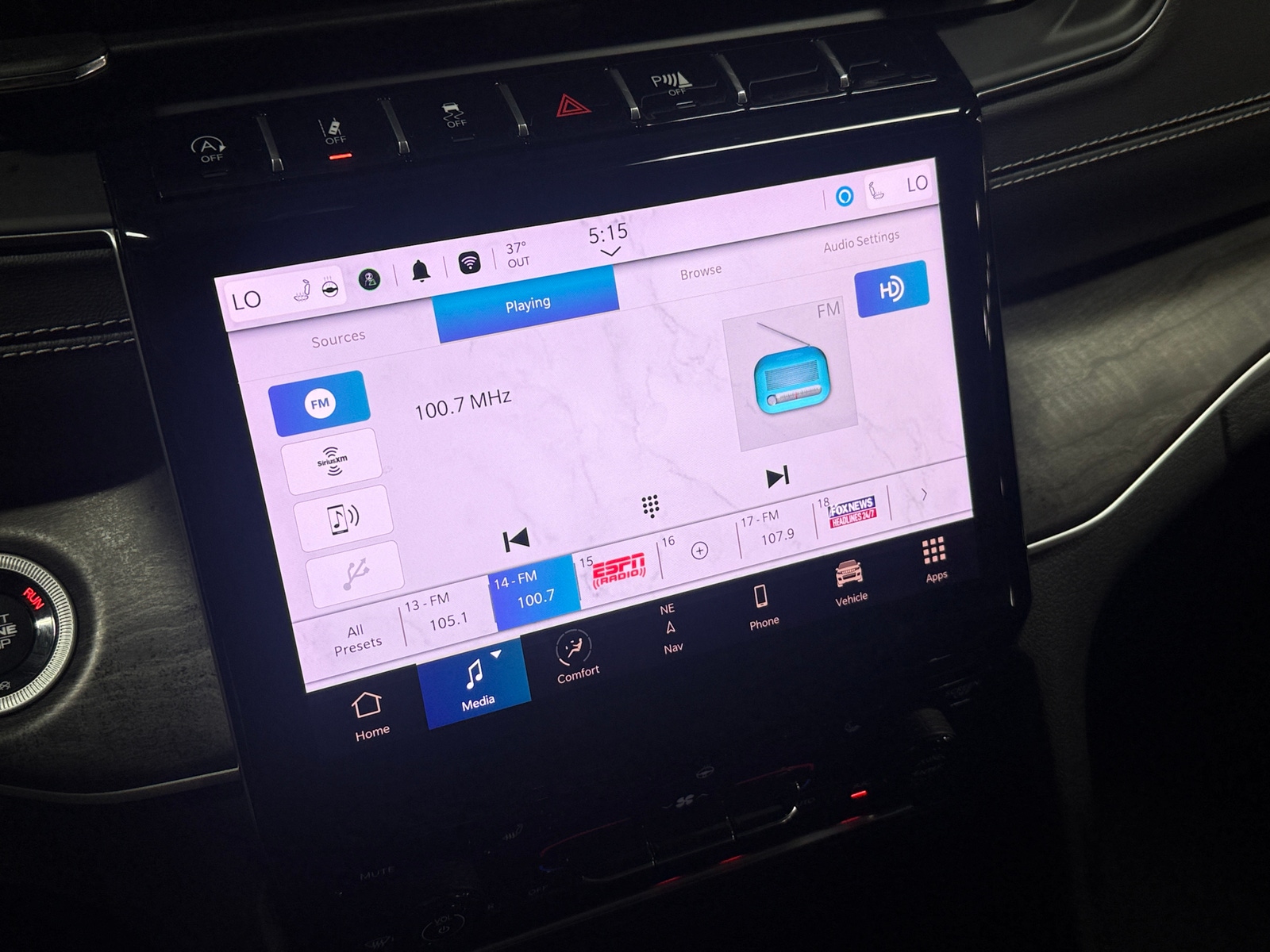 Thumbnail: 2025 Jeep Grand Cherokee - 3