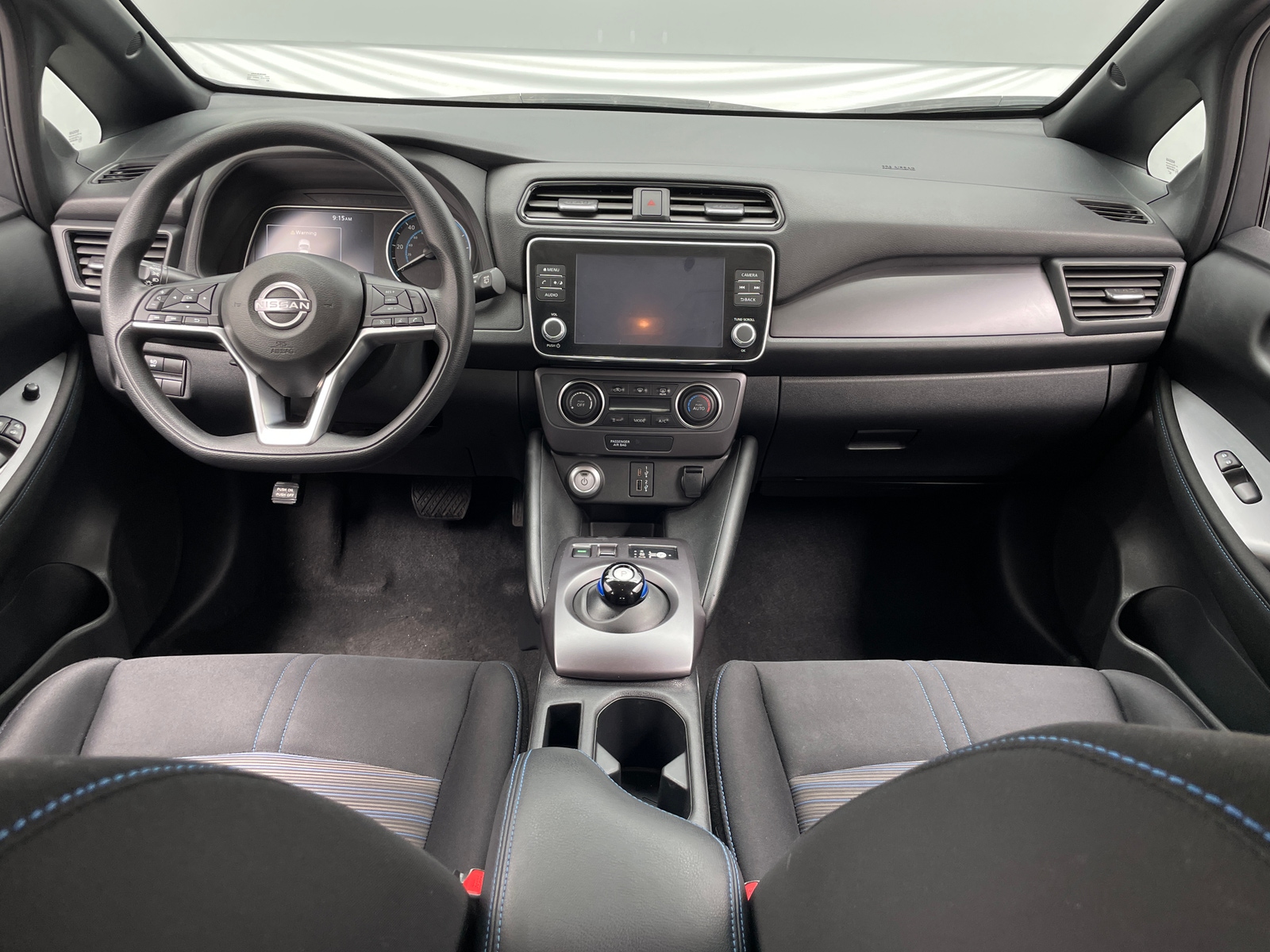 Thumbnail: 2023 Nissan Leaf - 3