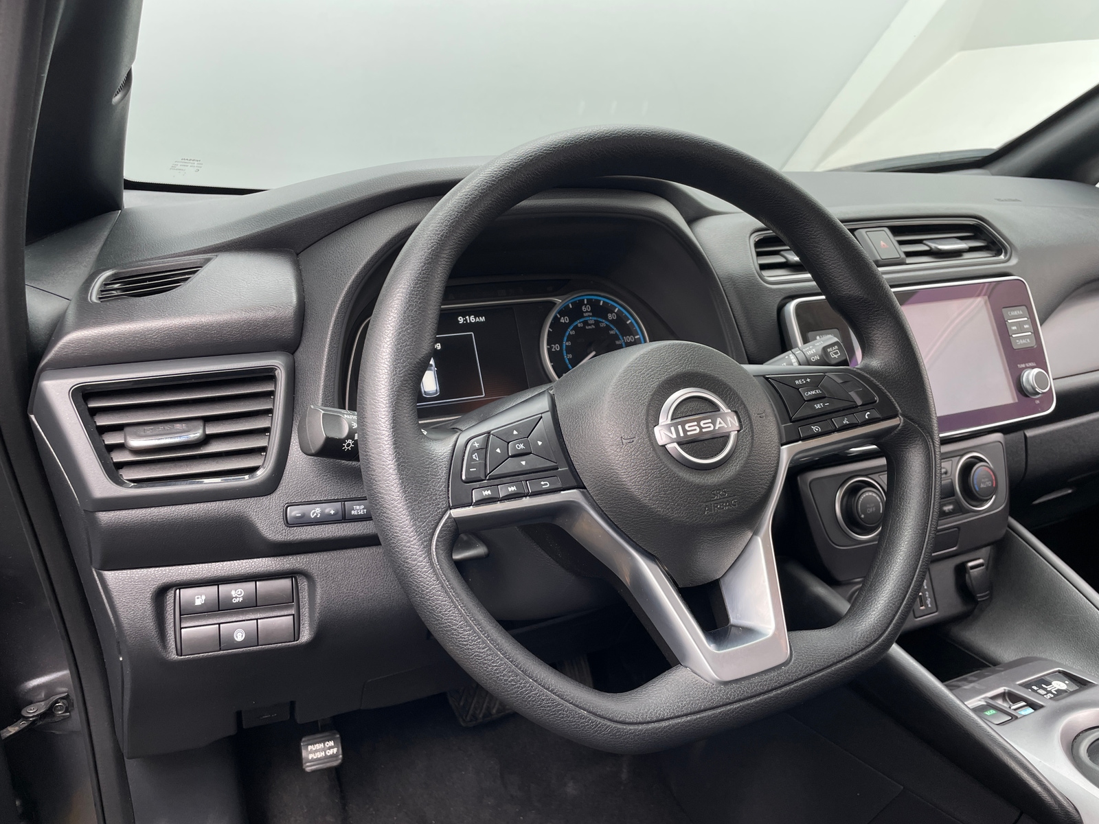 Thumbnail: 2023 Nissan Leaf - 5