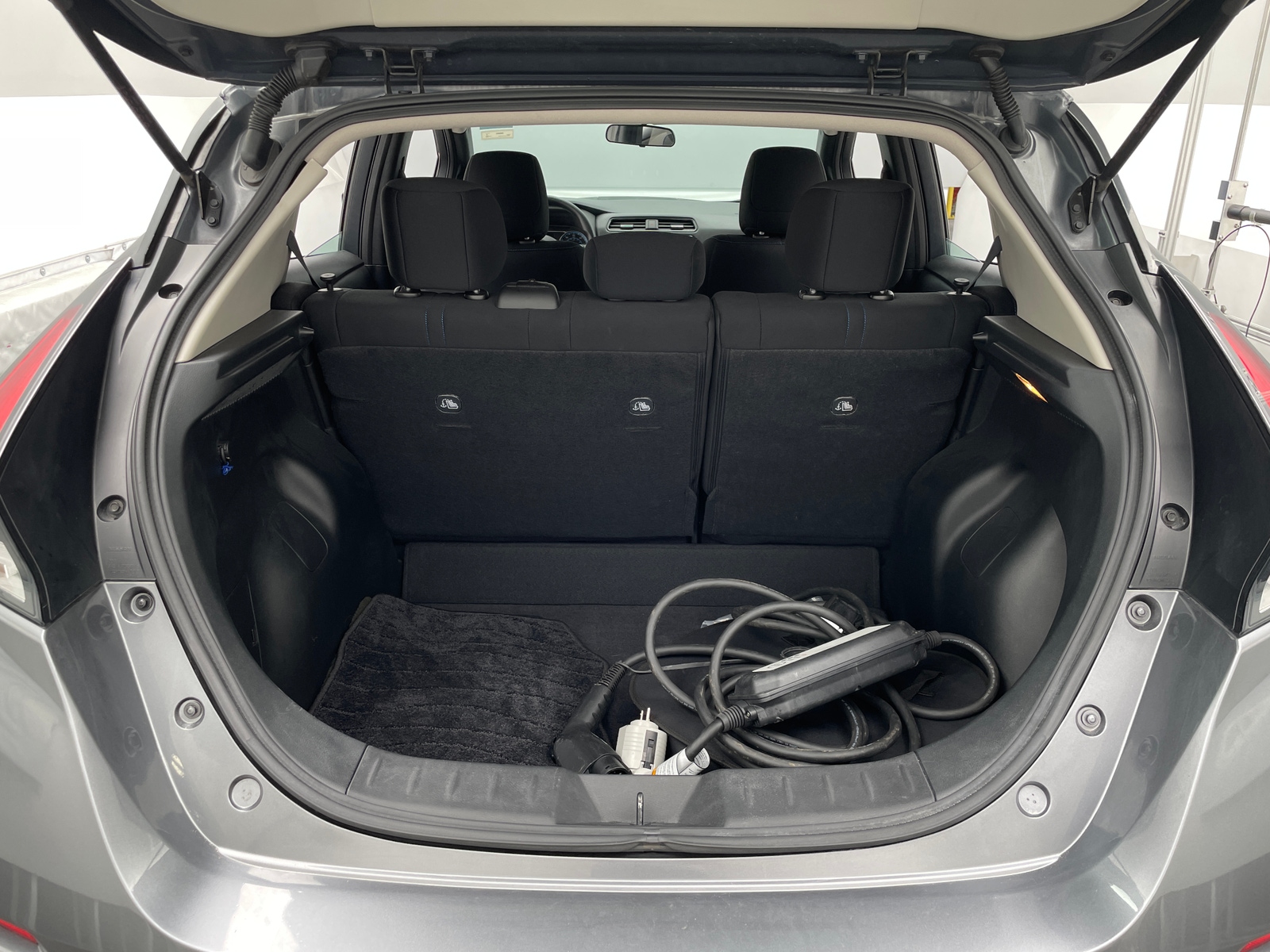 Thumbnail: 2023 Nissan Leaf - 7