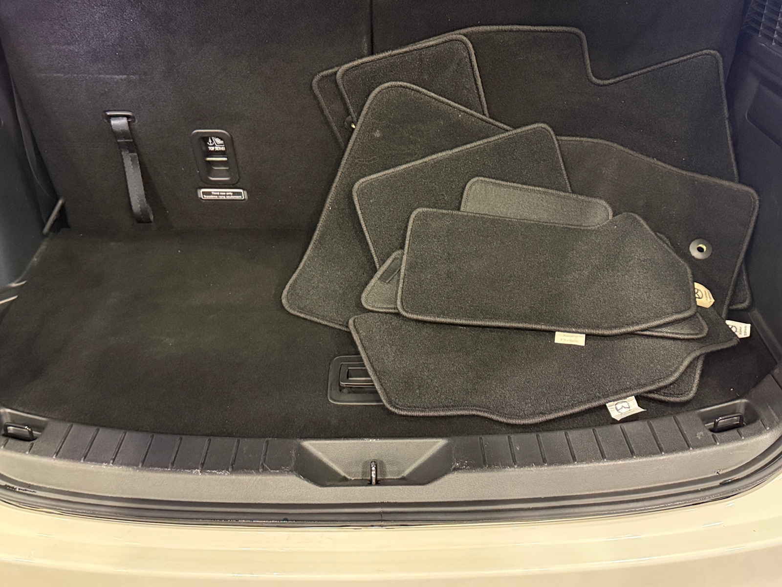 Thumbnail: 2024 Mazda CX-90 - 6