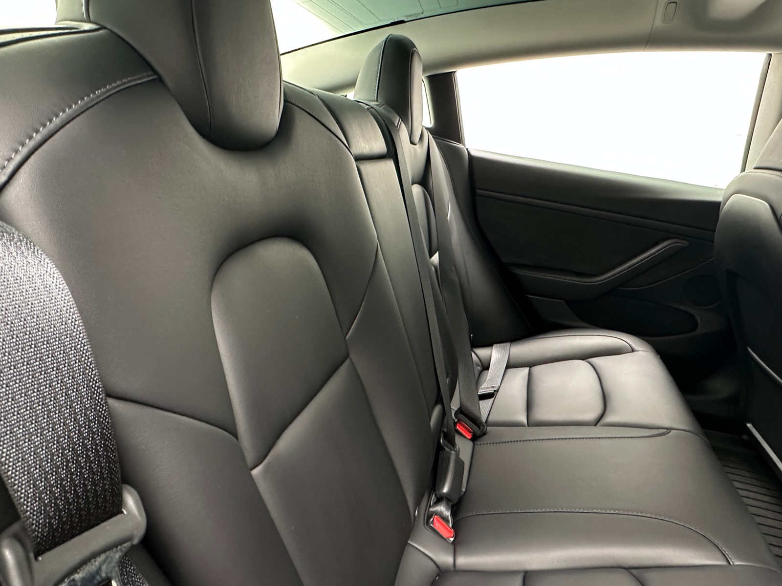 Thumbnail: 2023 Tesla Model 3 - 5