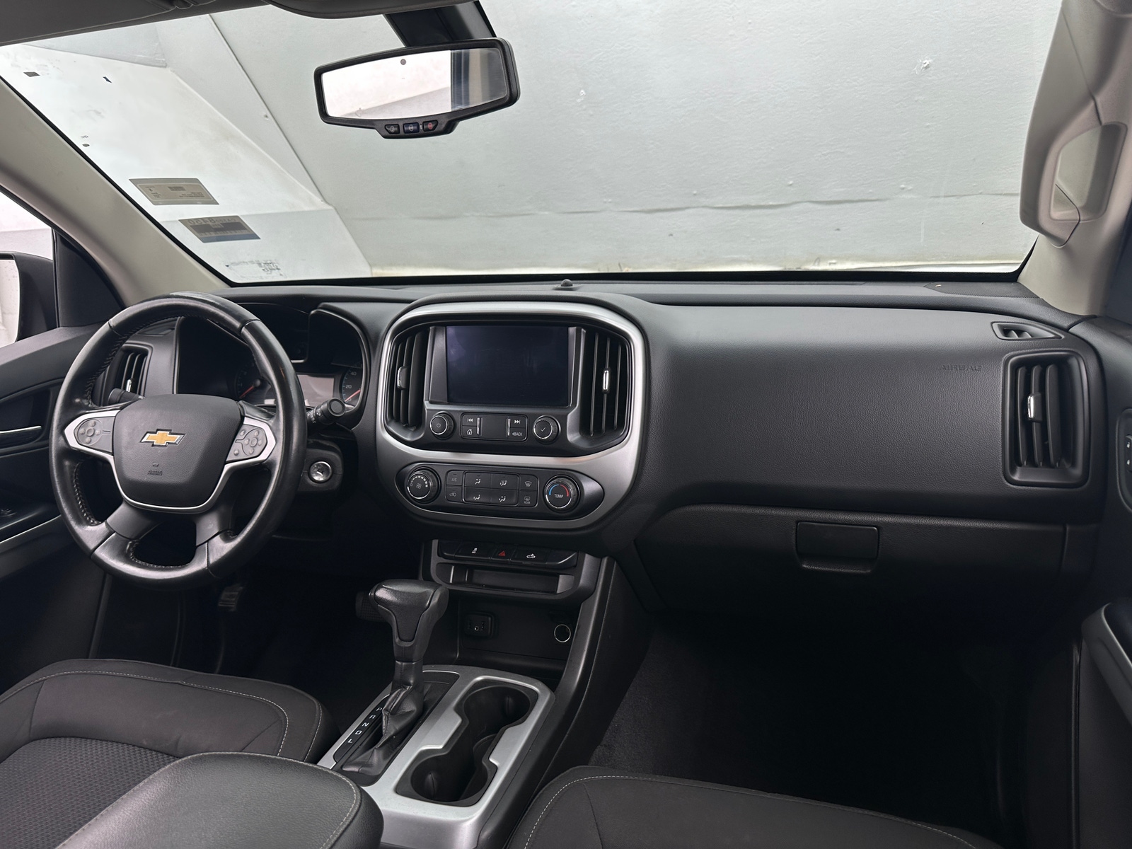 Thumbnail: 2021 Chevrolet Colorado - 3