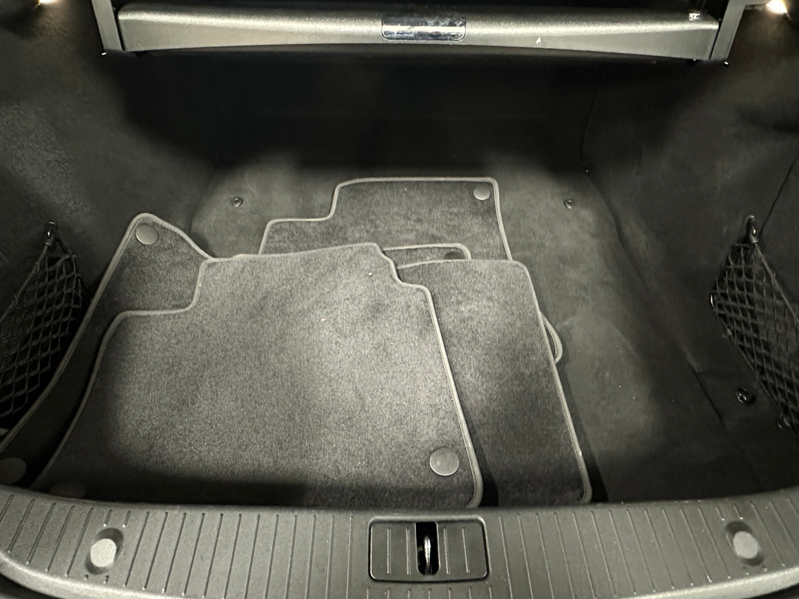 Thumbnail: 2019 Mercedes-Benz S-Class - 6