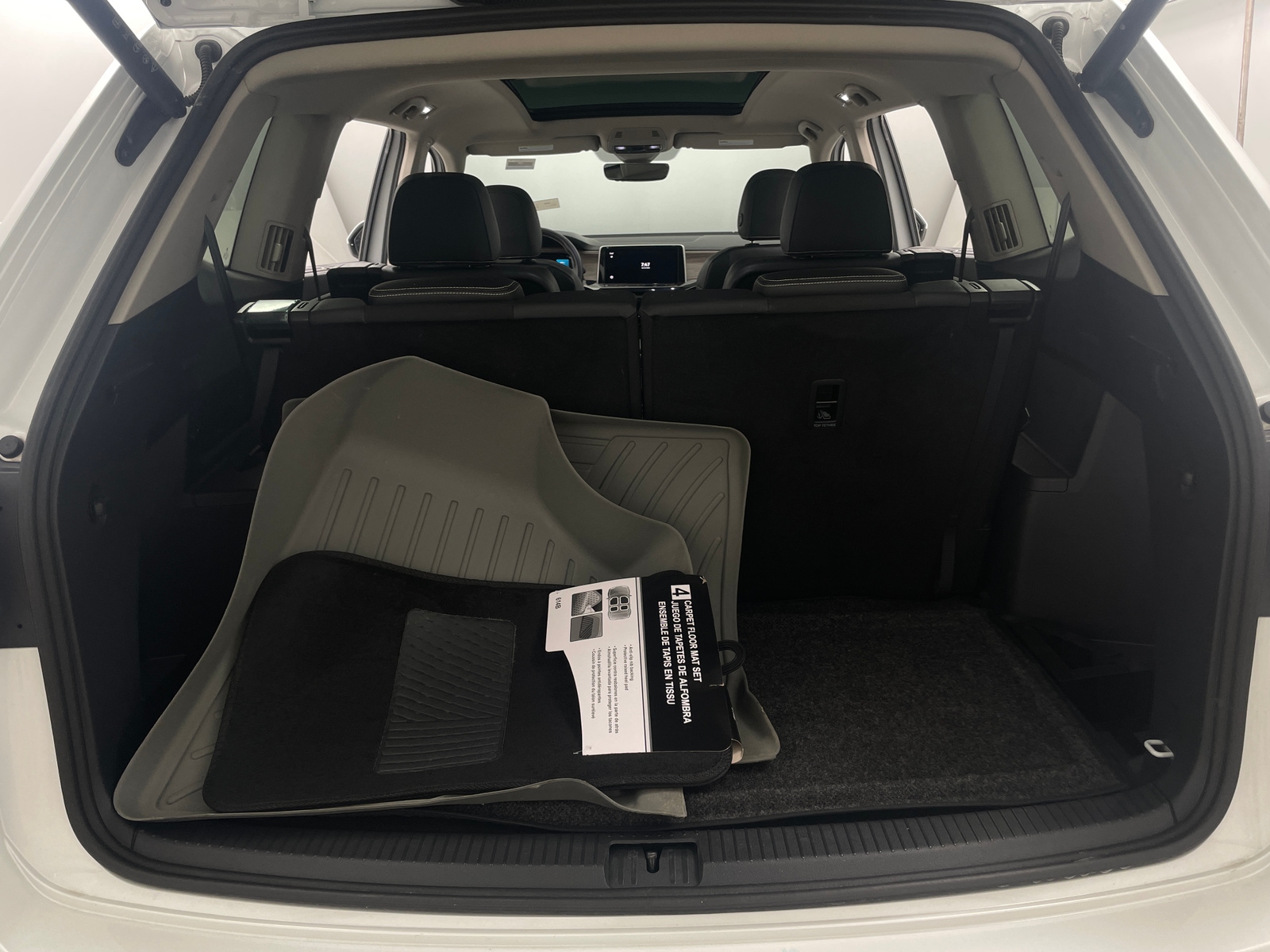 Thumbnail: 2025 Volkswagen Atlas - 6