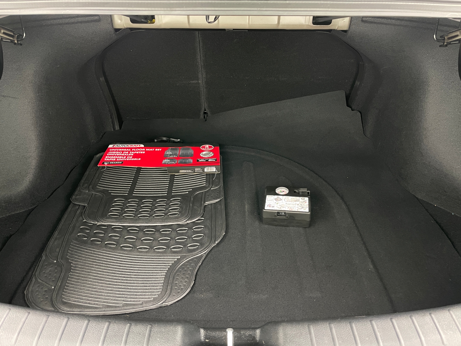 Thumbnail: 2022 Kia Forte - 7