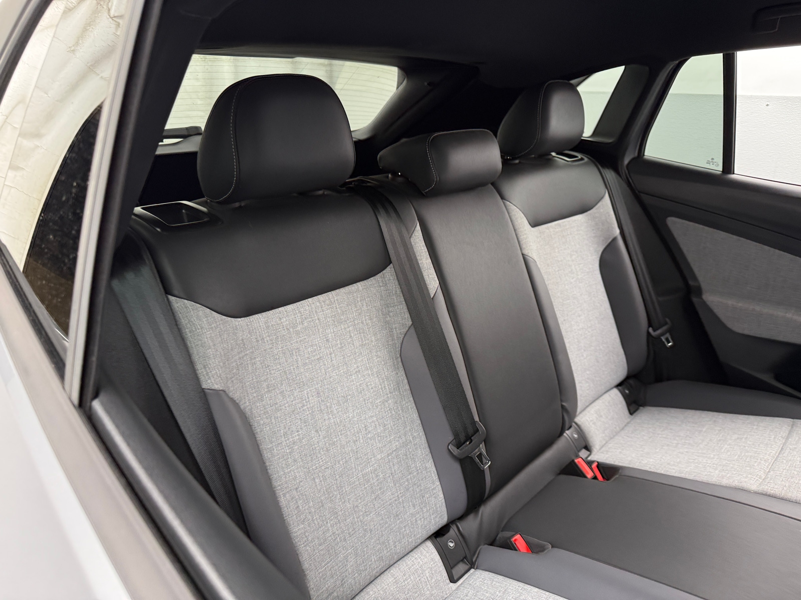 Thumbnail: 2024 Volkswagen ID.4 - 5