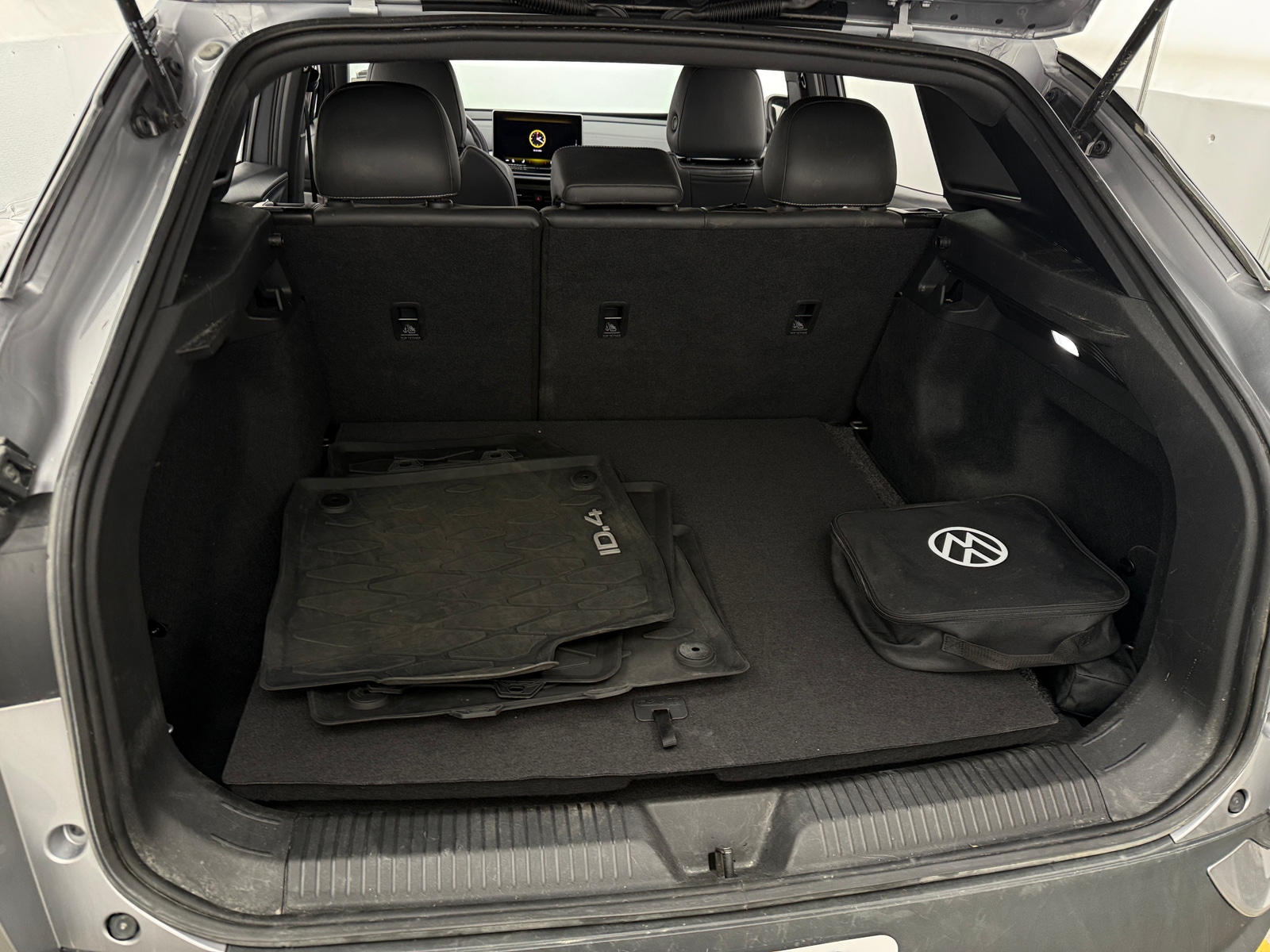 Thumbnail: 2024 Volkswagen ID.4 - 6