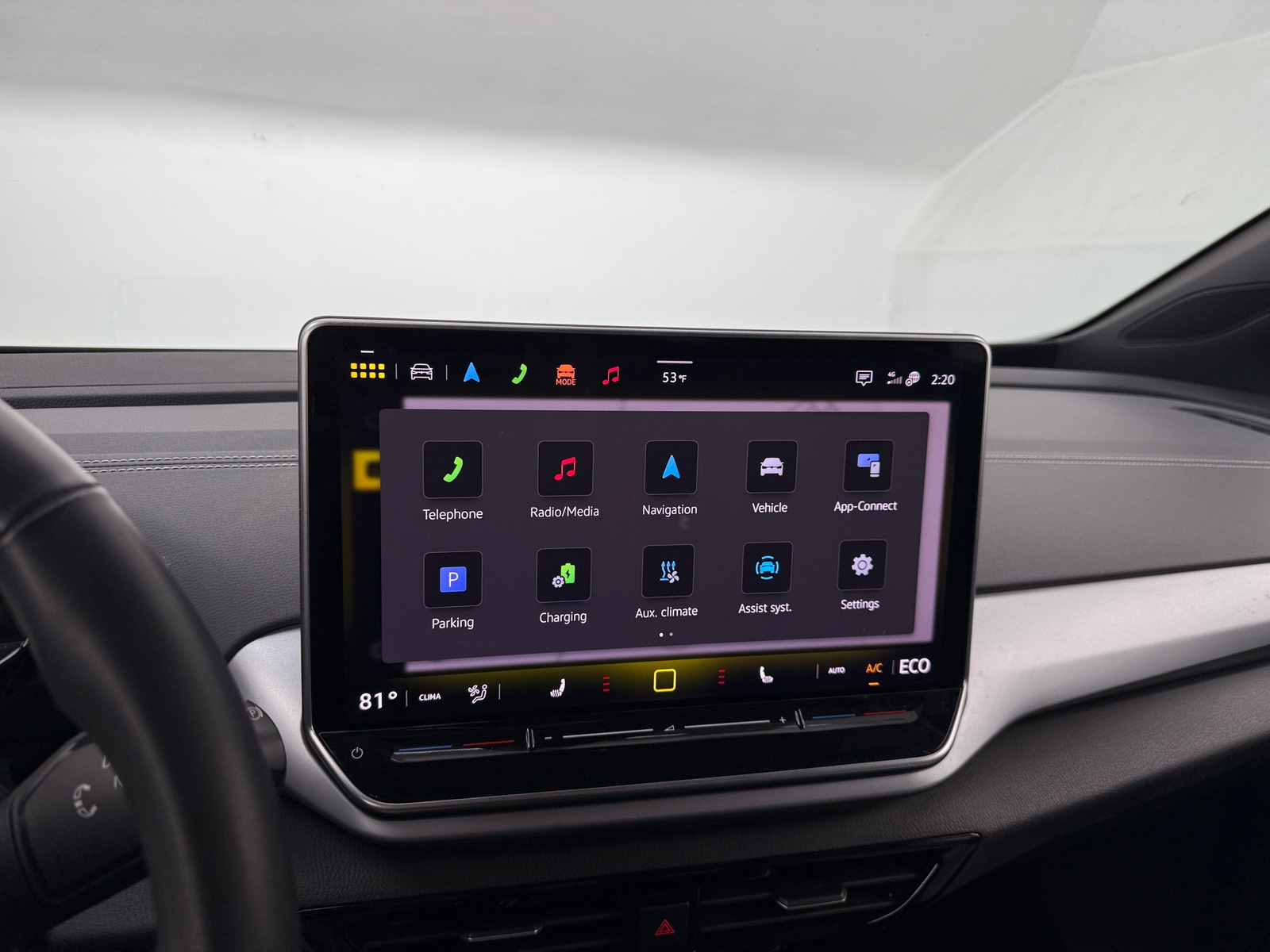 Thumbnail: 2024 Volkswagen ID.4 - 3