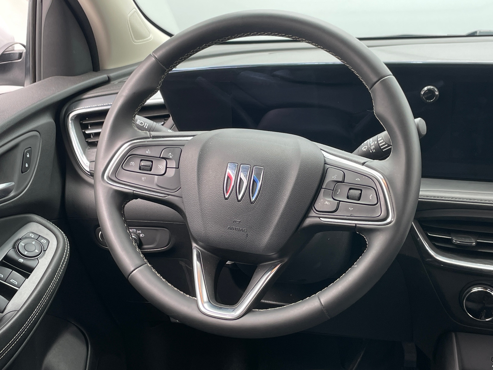 Thumbnail: 2025 Buick Encore GX - 4