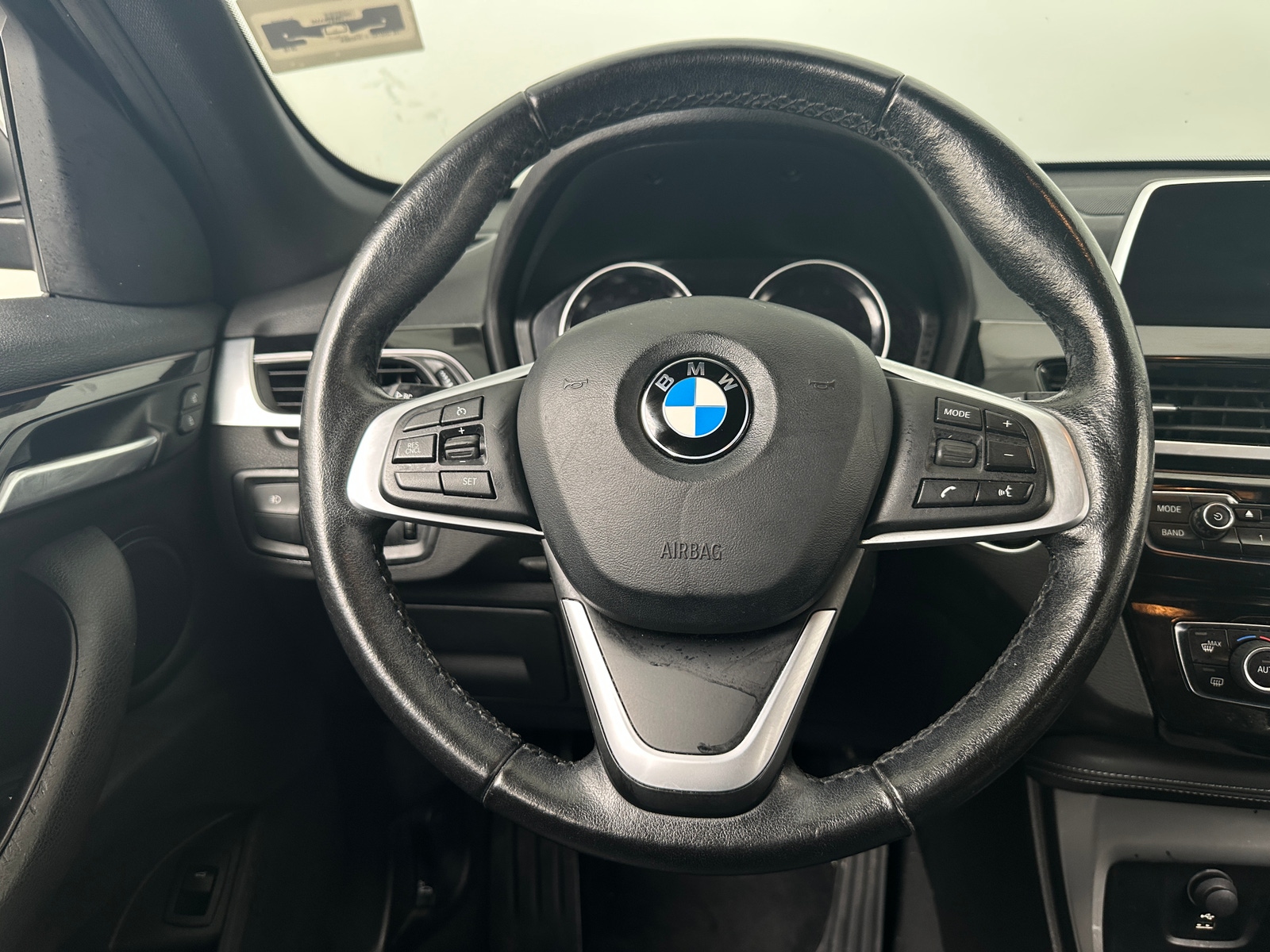 Thumbnail: 2019 BMW X1 - 4