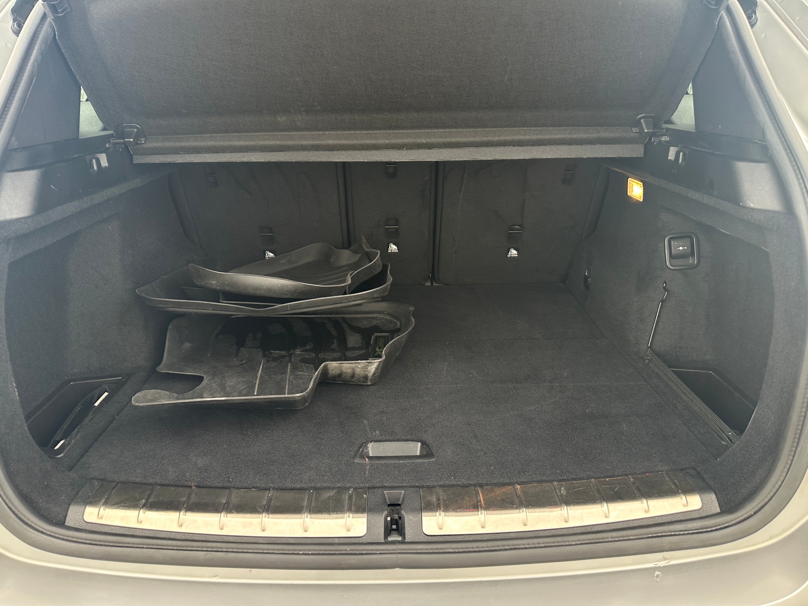 Thumbnail: 2019 BMW X1 - 6