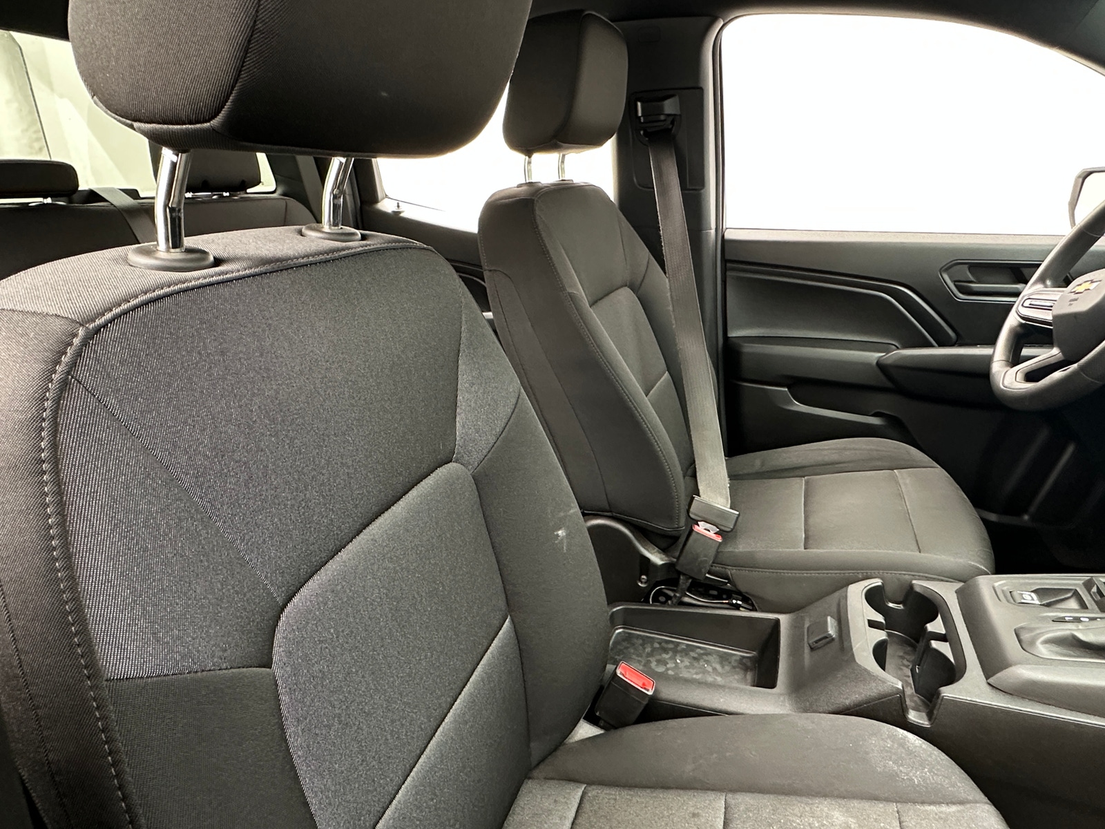 Thumbnail: 2024 Chevrolet Colorado - 2