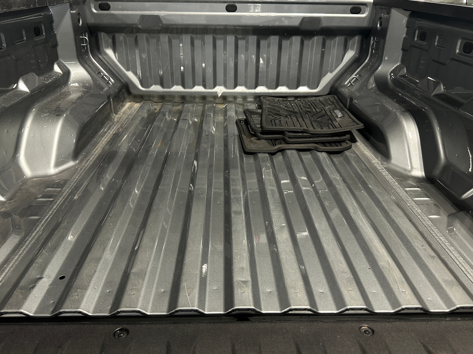 Thumbnail: 2024 Chevrolet Colorado - 7