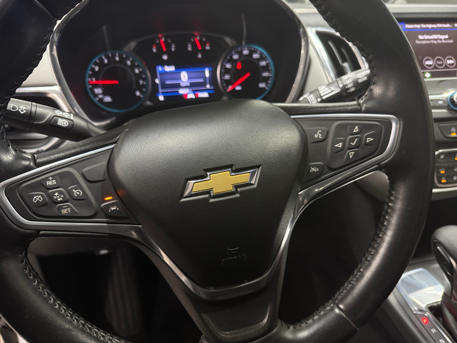 Thumbnail: 2022 Chevrolet Equinox - 5