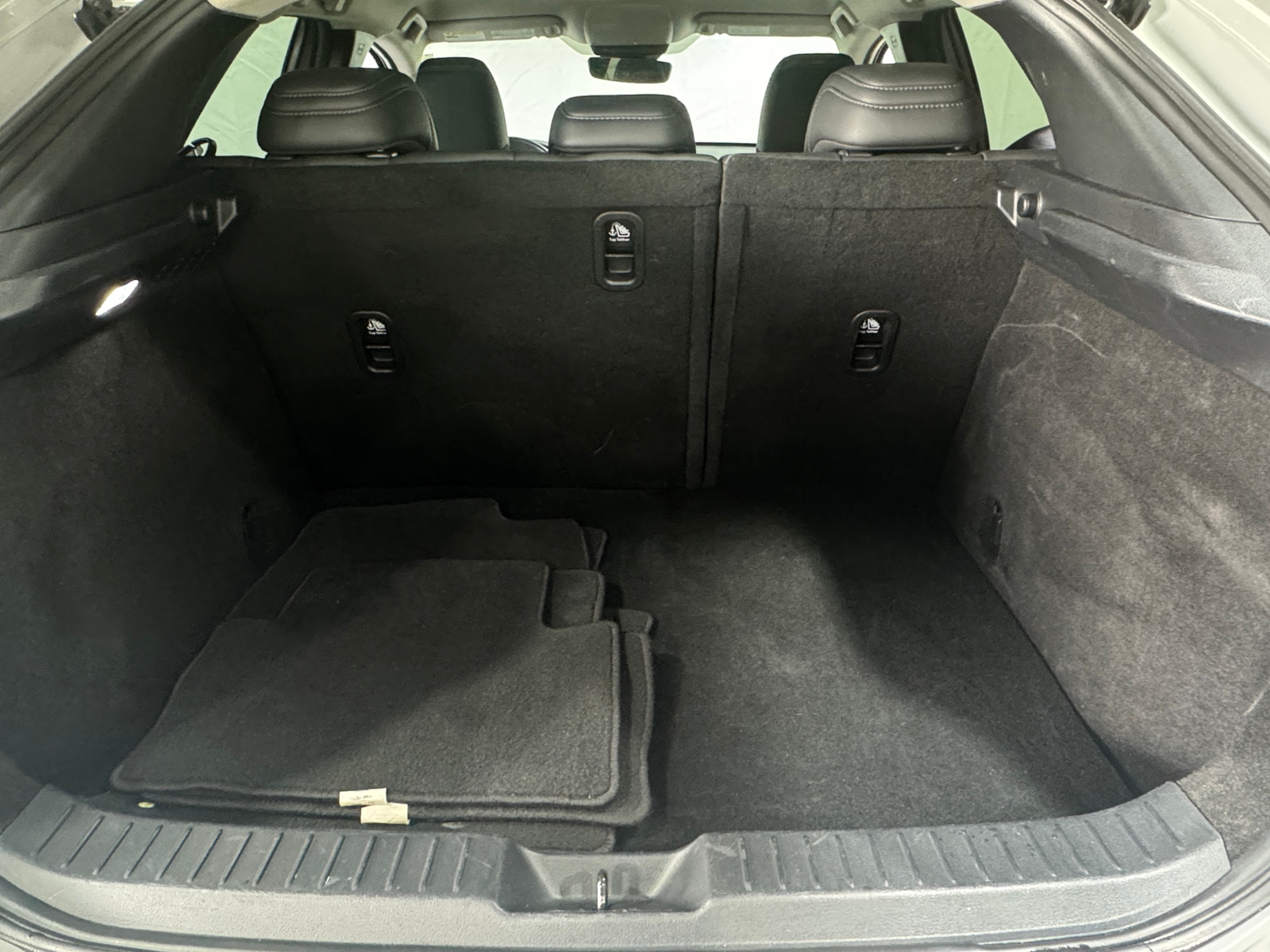 Thumbnail: 2025 Mazda CX-30 - 6