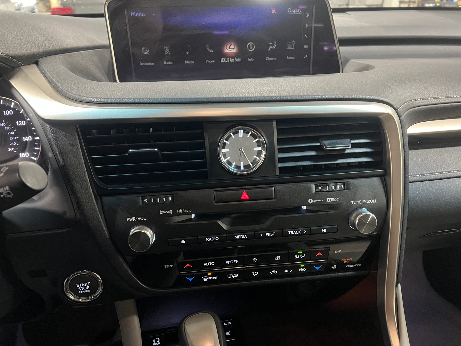 Thumbnail: 2016 Lexus RX - 4