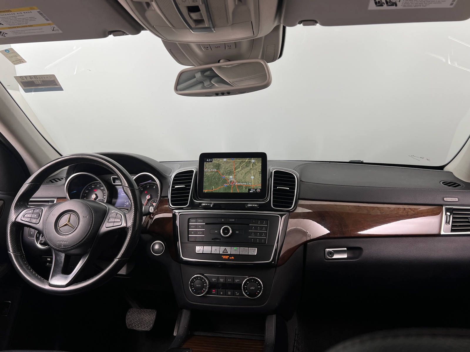 Thumbnail: 2017 Mercedes-Benz GLS - 2